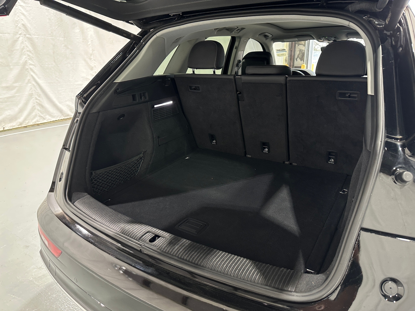 Thumbnail: 2021 Audi Q5 - 6