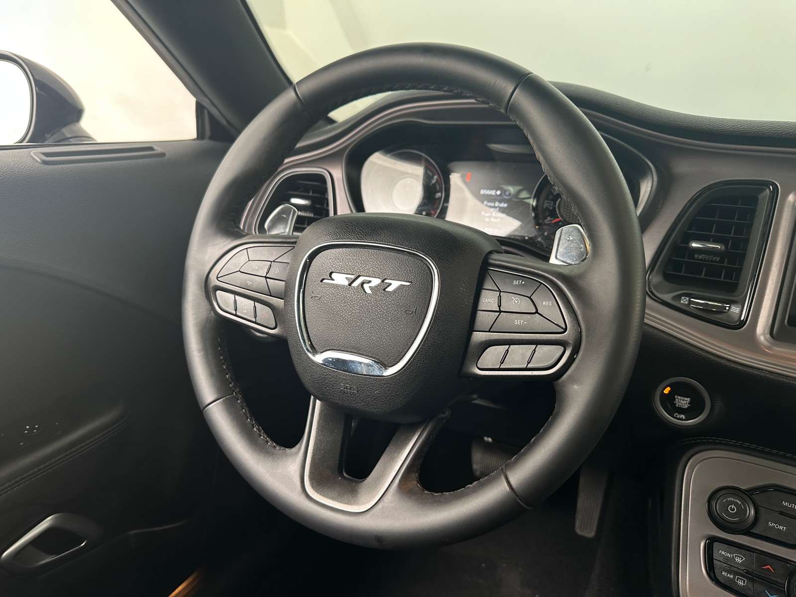 Thumbnail: 2023 Dodge Challenger - 4