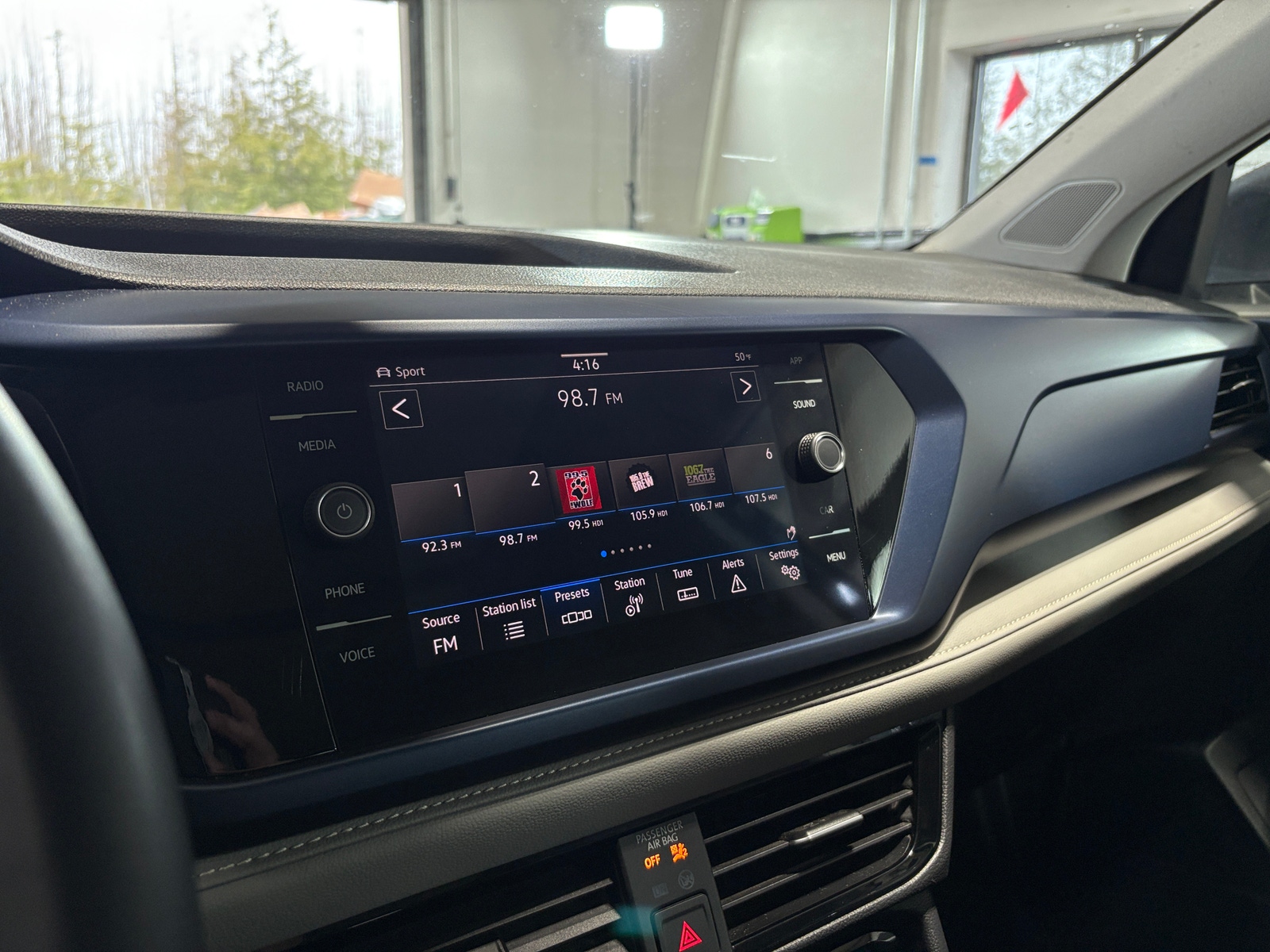 Thumbnail: 2024 Volkswagen Taos - 3