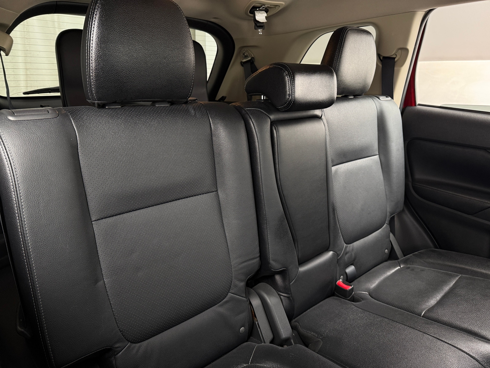 Thumbnail: 2017 Mitsubishi Outlander - 5