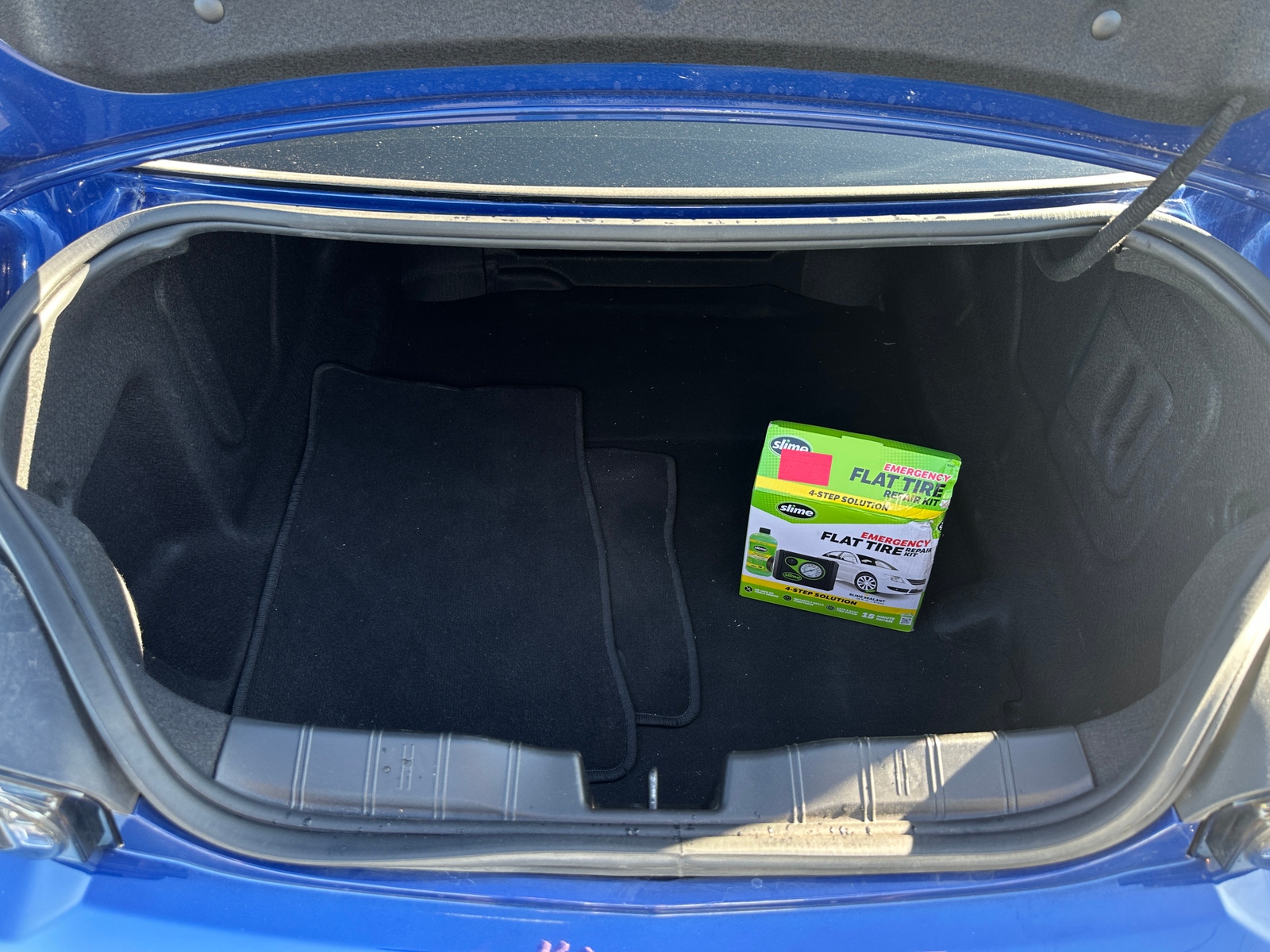 Thumbnail: 2021 Chevrolet Camaro - 4