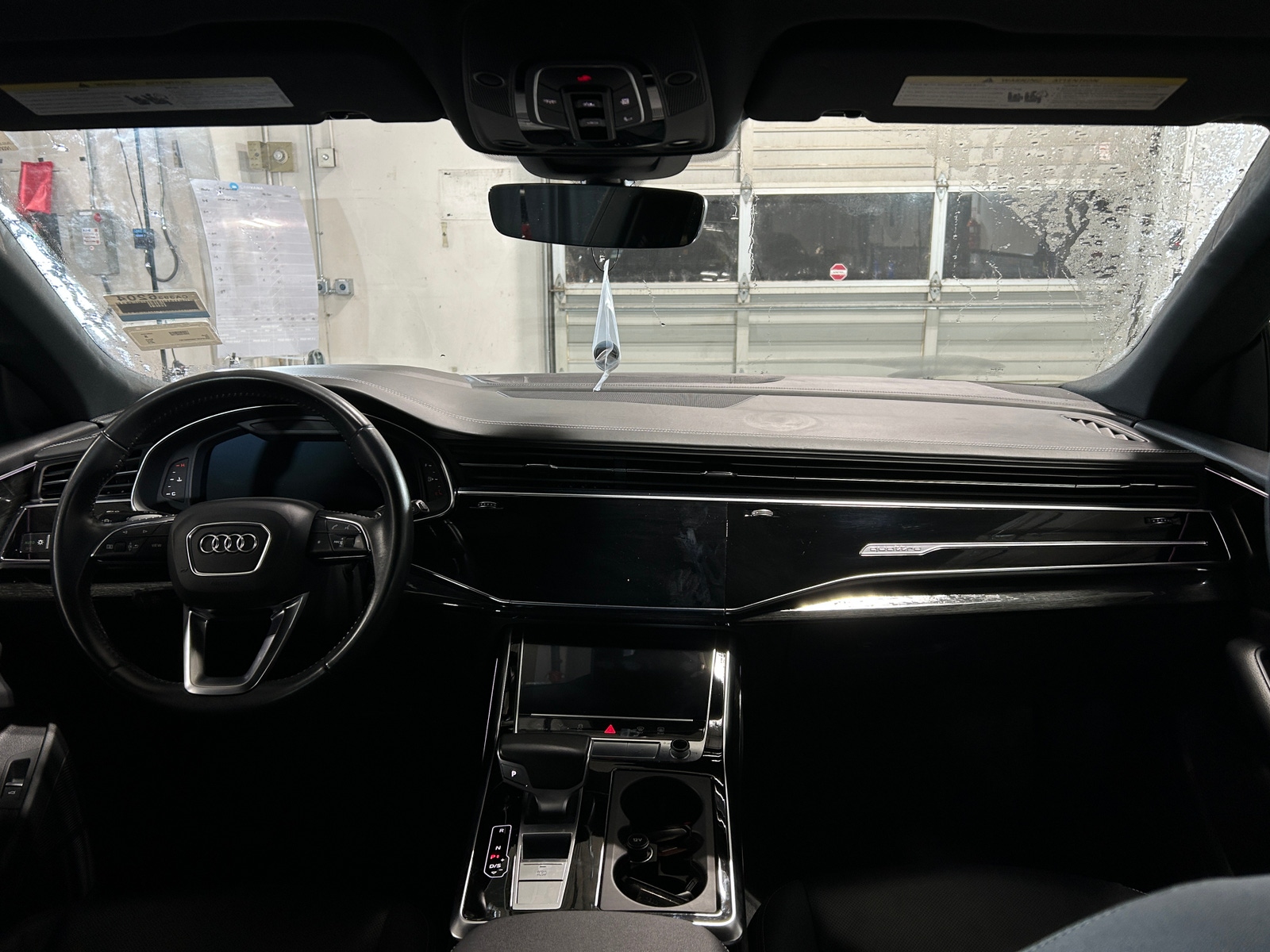 Thumbnail: 2019 Audi Q8 - 2
