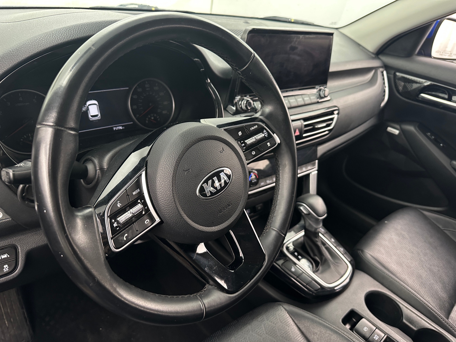 Thumbnail: 2021 Kia Seltos - 4