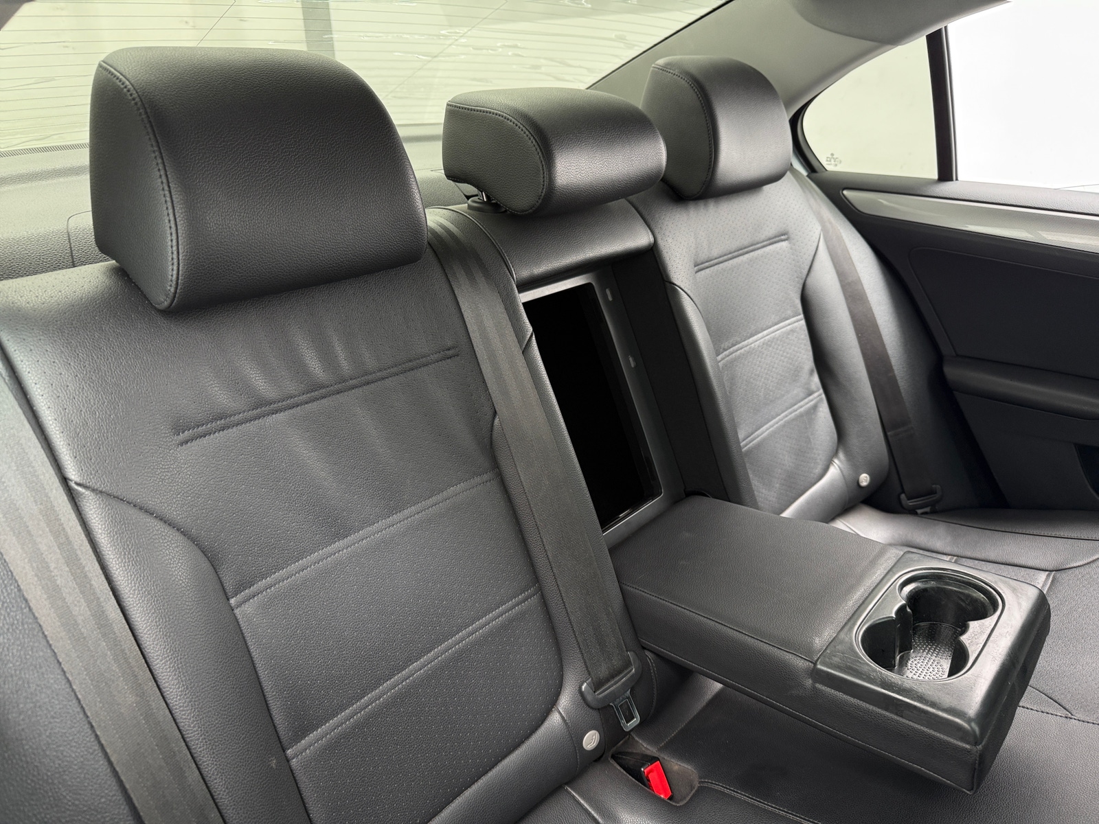 Thumbnail: 2018 Volkswagen Jetta - 5