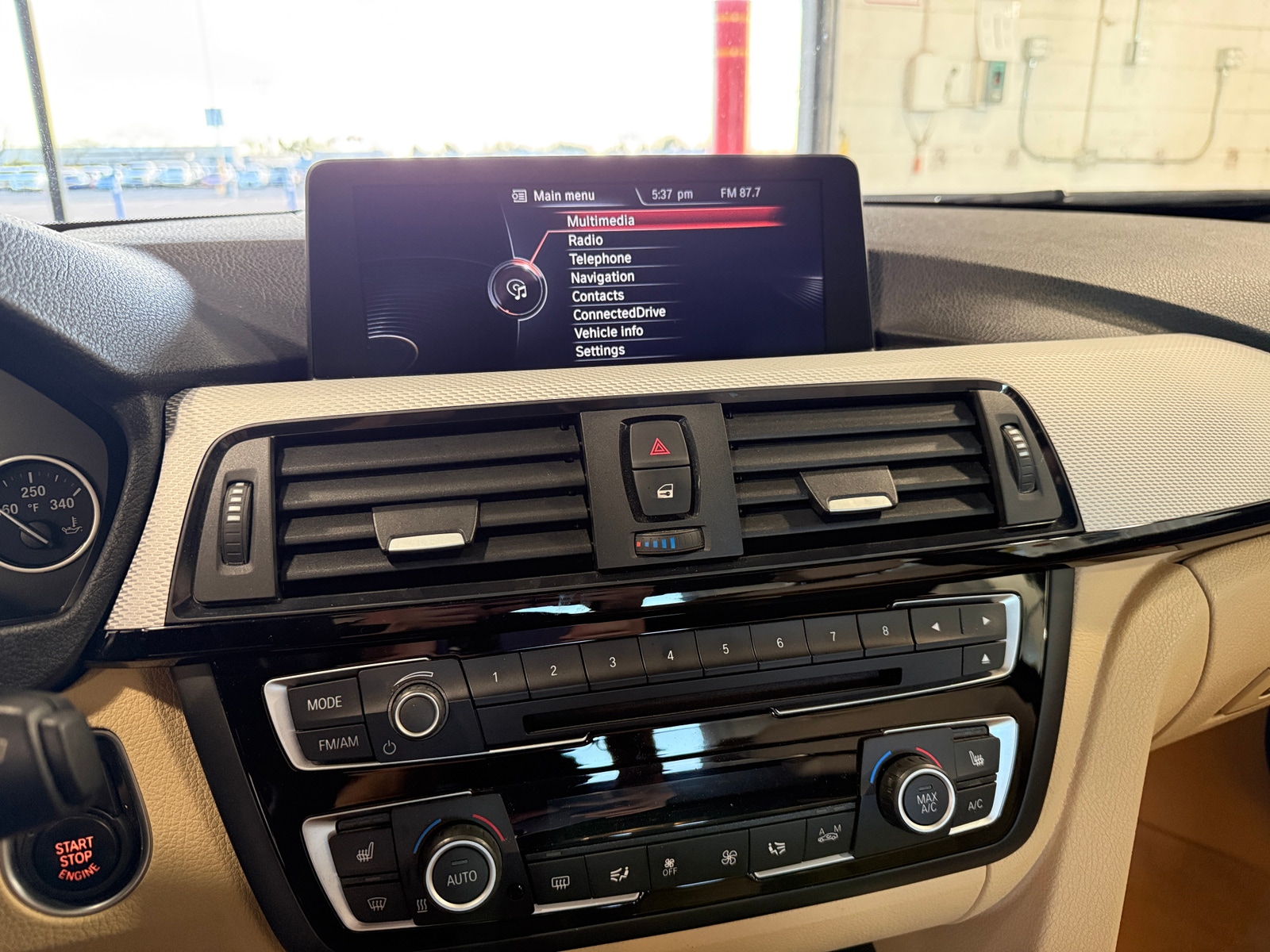 Thumbnail: 2015 BMW 4 Series - 2