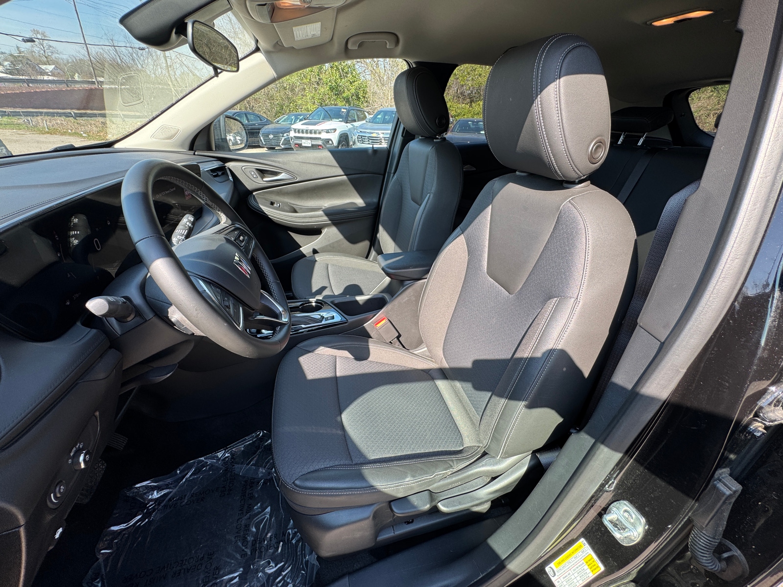 Thumbnail: 2025 Buick Encore GX - 2