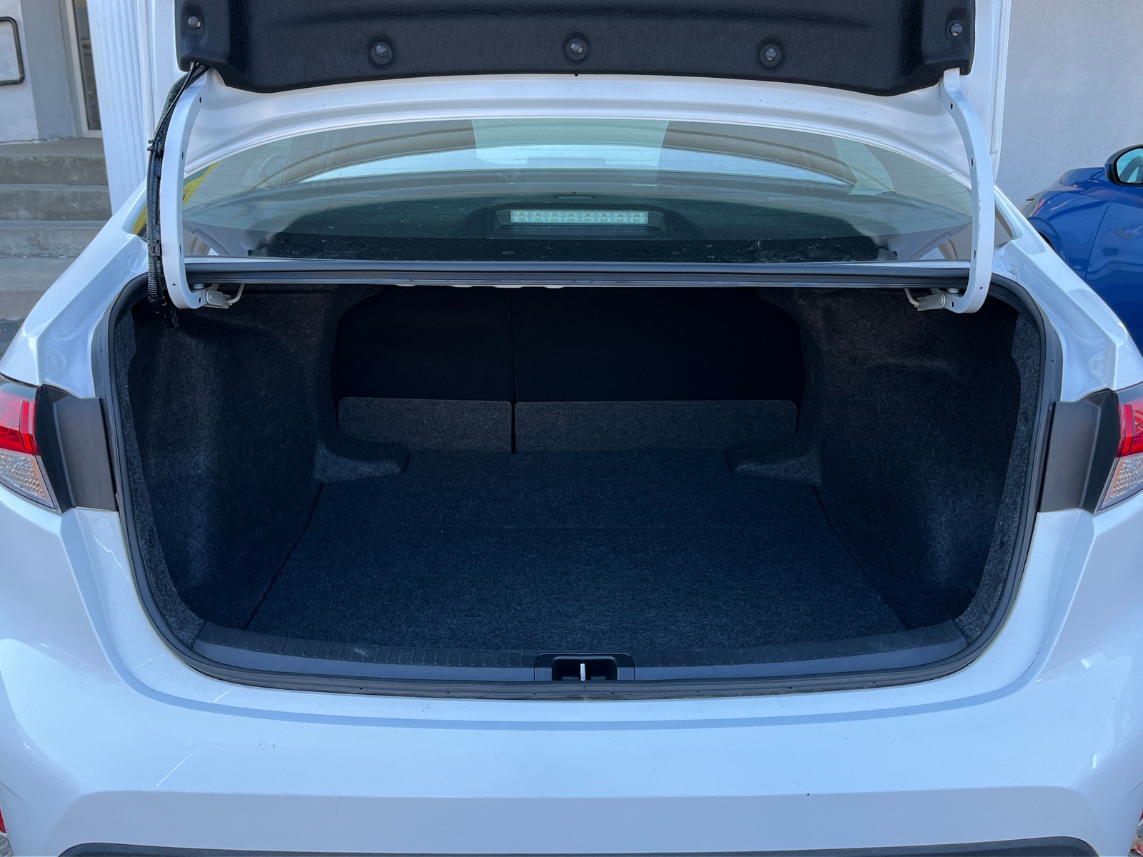 Thumbnail: 2025 Toyota Corolla - 5