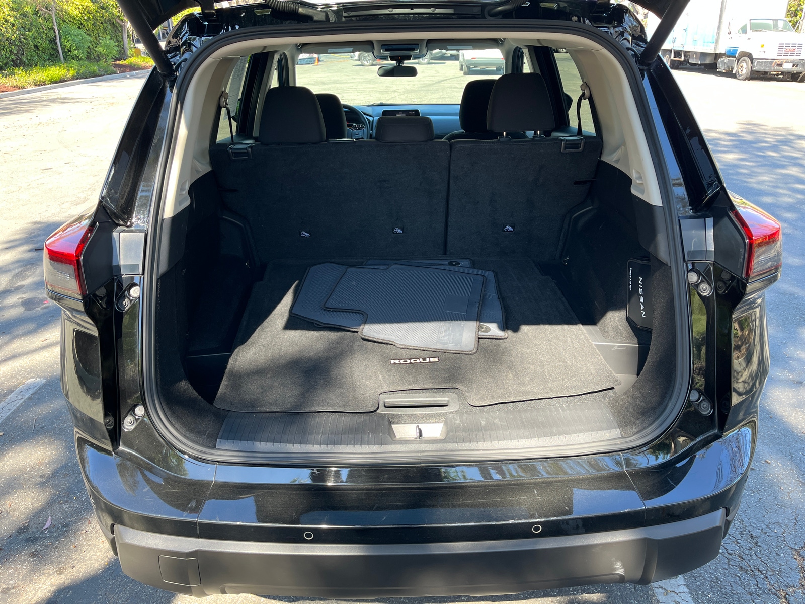 Thumbnail: 2025 Nissan Rogue - 6