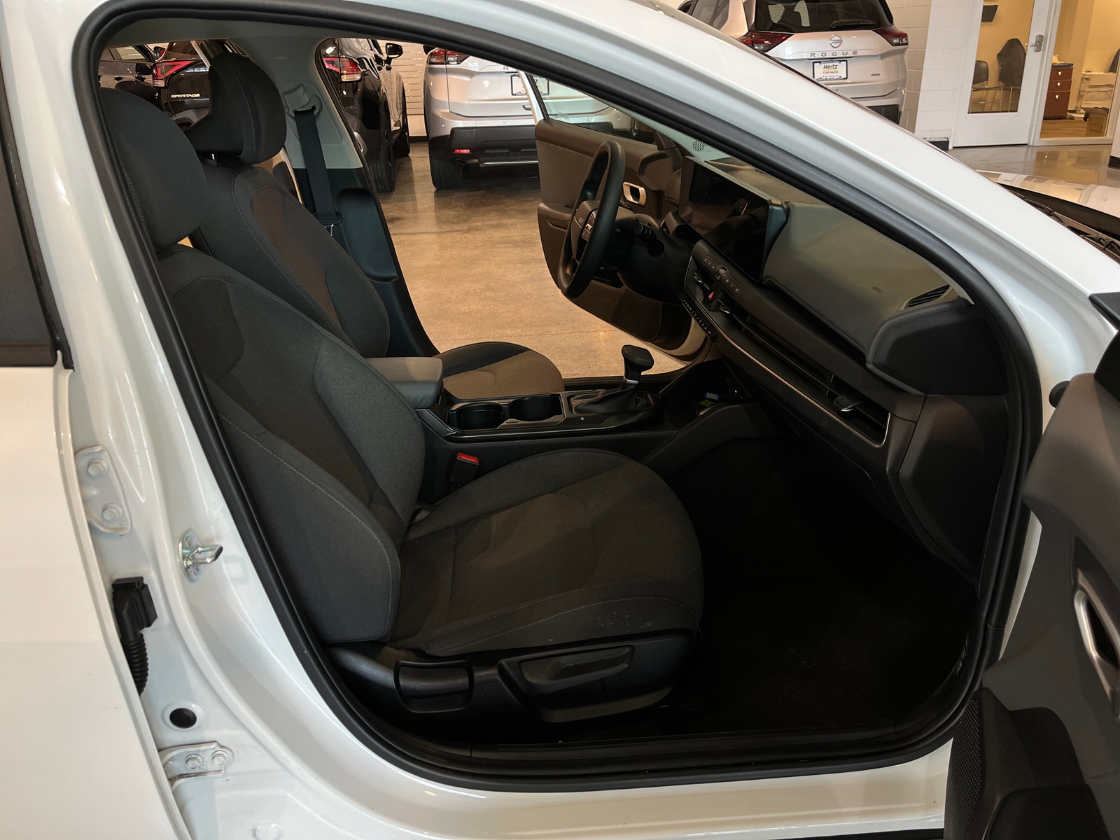 Thumbnail: 2025 Kia K4 - 2