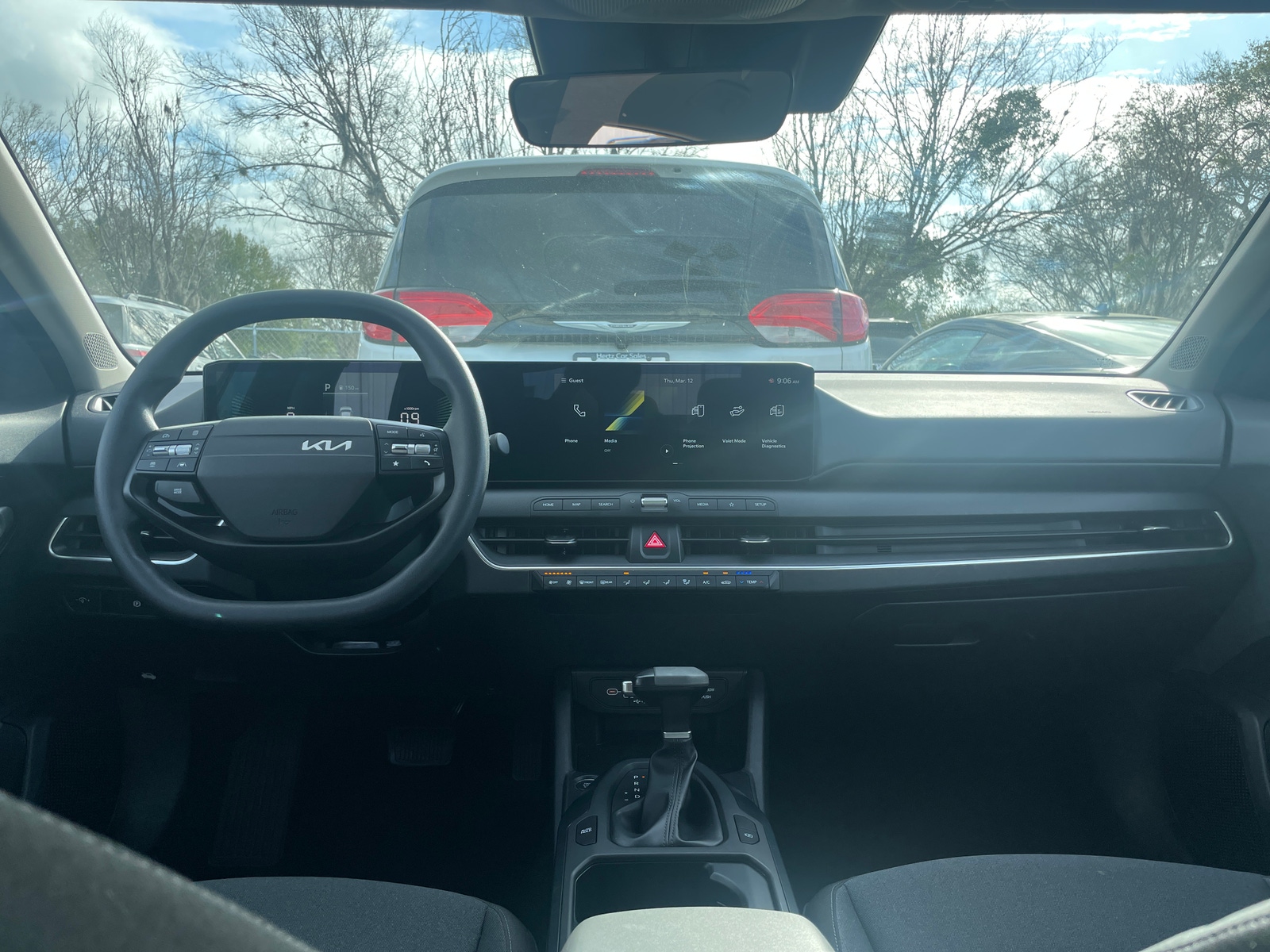 Thumbnail: 2025 Kia K4 - 3