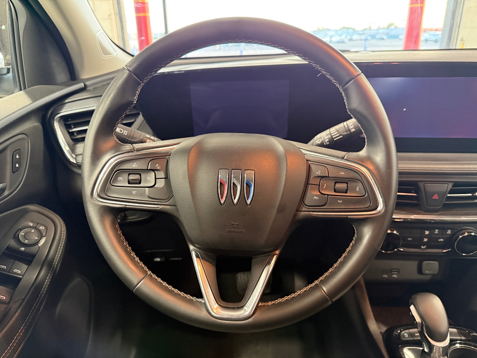 Thumbnail: 2025 Buick Encore GX - 4