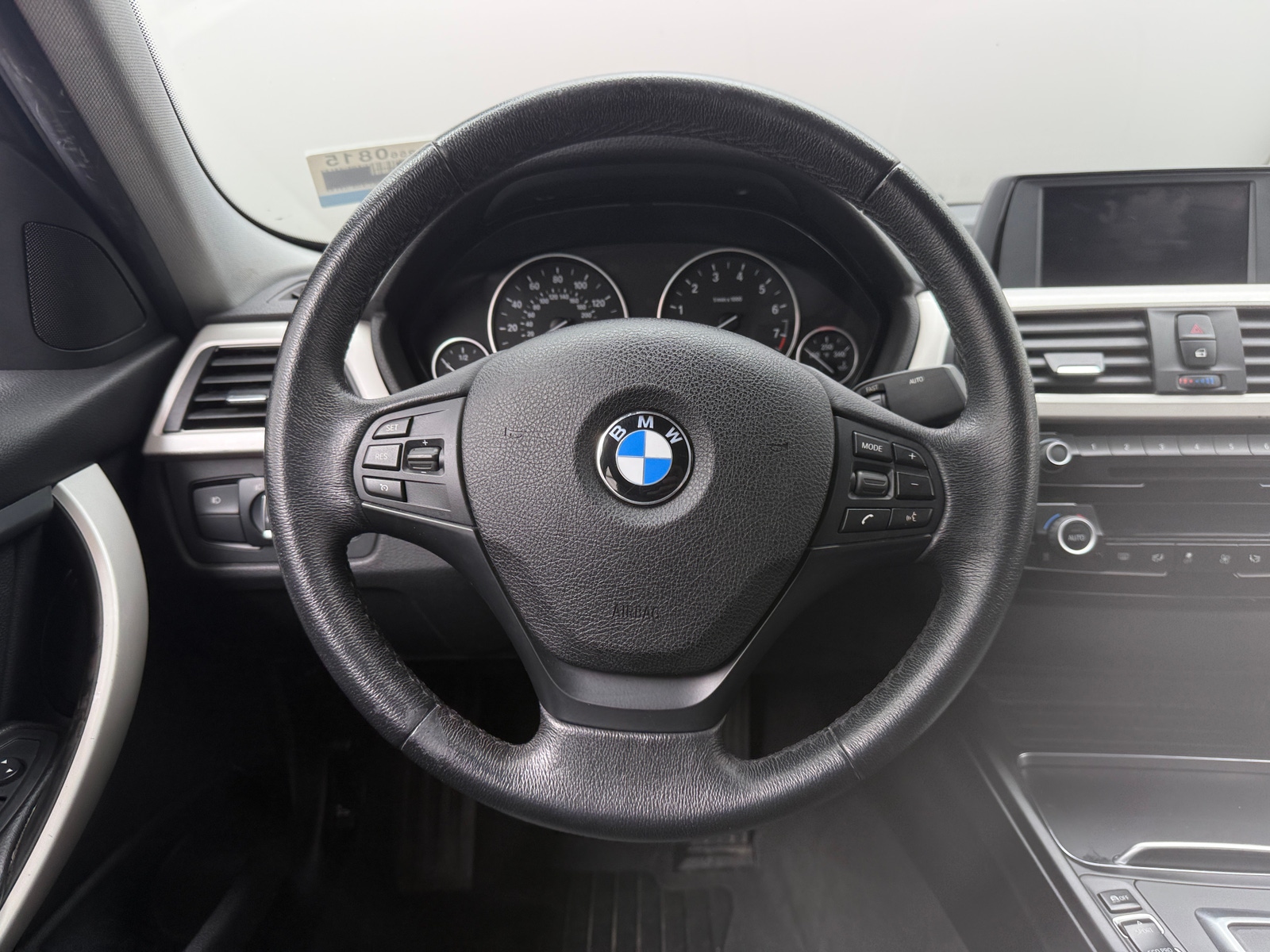 Thumbnail: 2018 BMW 3 Series - 5