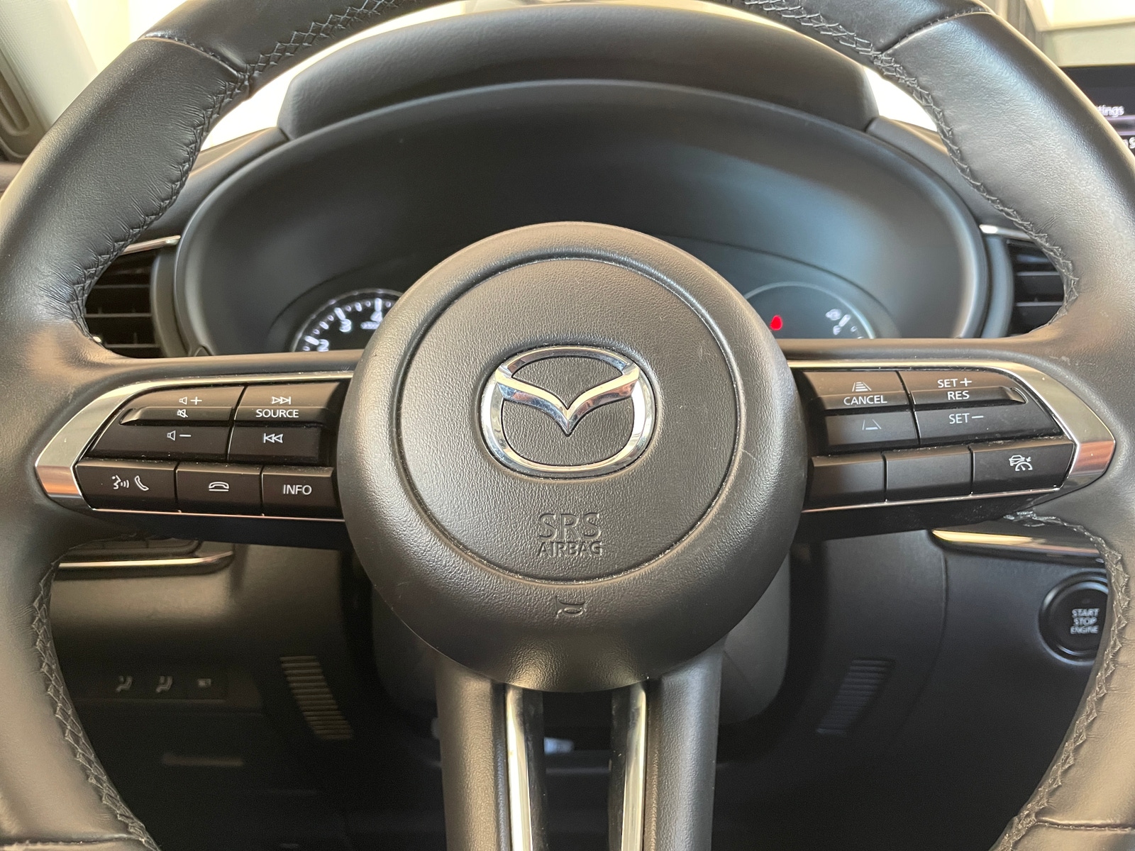 Thumbnail: 2025 Mazda CX-30 - 4