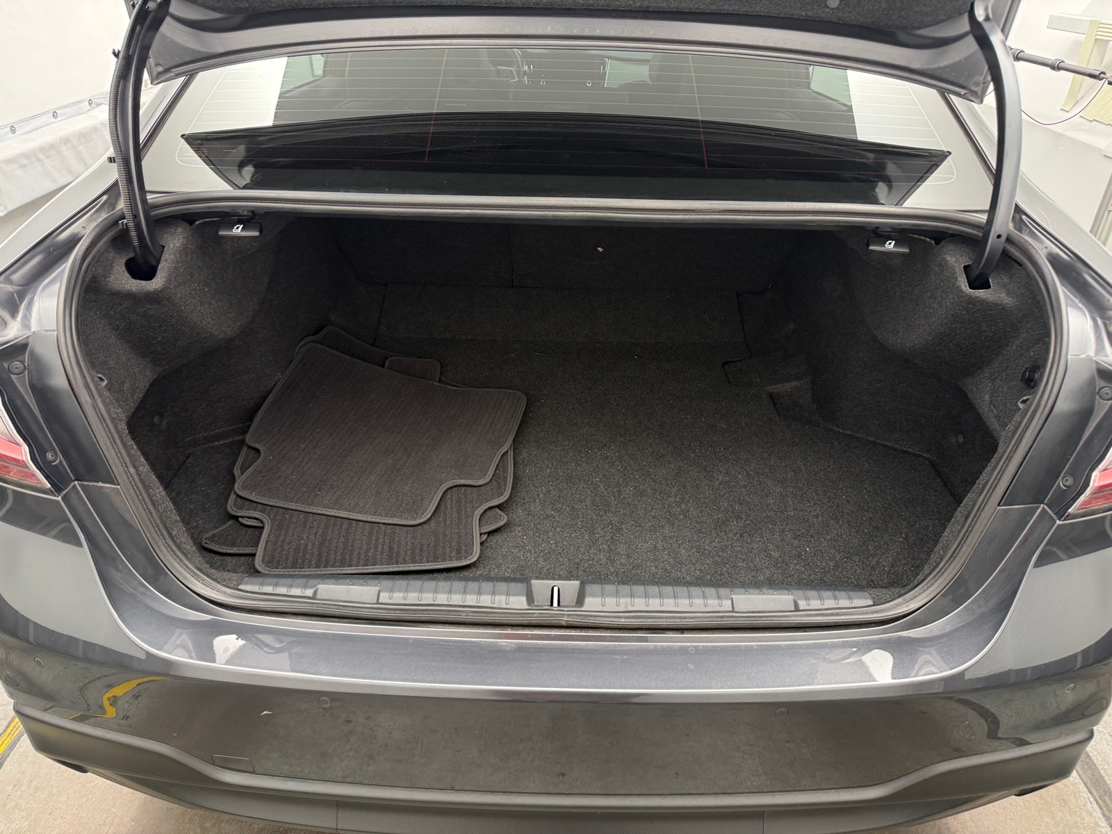 Thumbnail: 2024 Subaru Legacy - 6