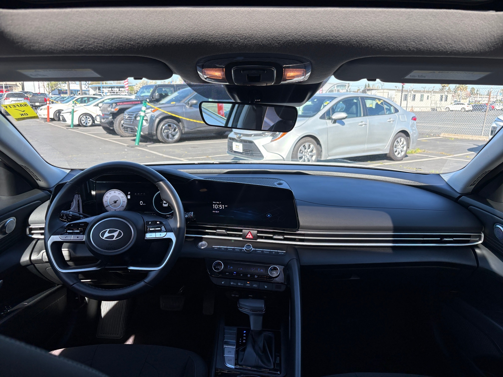 Thumbnail: 2025 Hyundai Elantra - 3