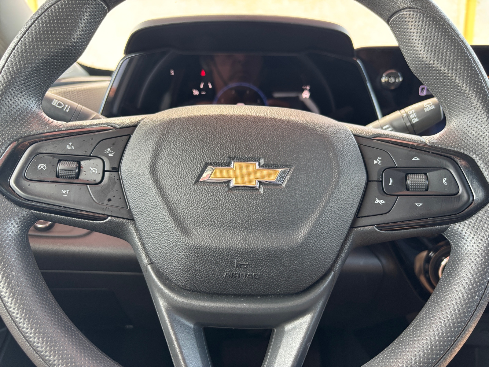 Thumbnail: 2025 Chevrolet Trax - 5