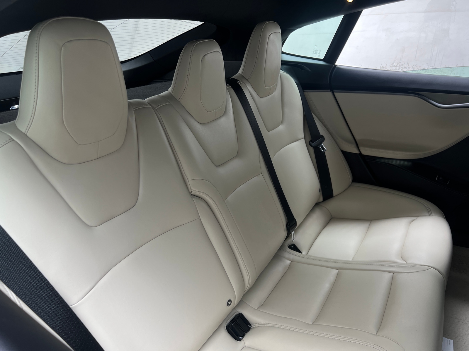 Thumbnail: 2019 Tesla Model S - 5