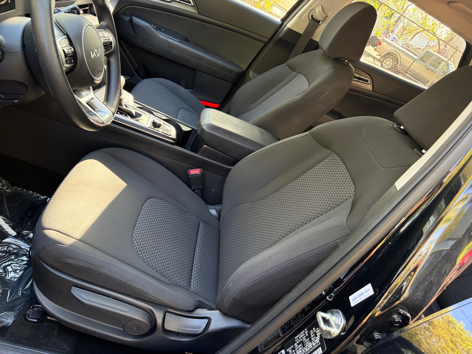 Thumbnail: 2025 Kia Sportage - 2