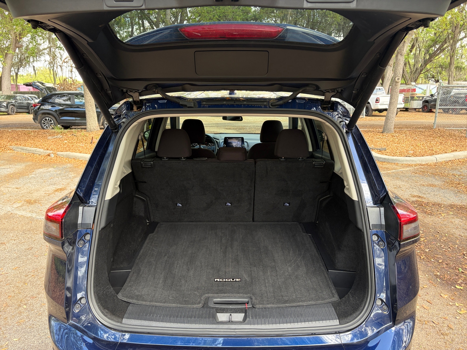 Thumbnail: 2025 Nissan Rogue - 4