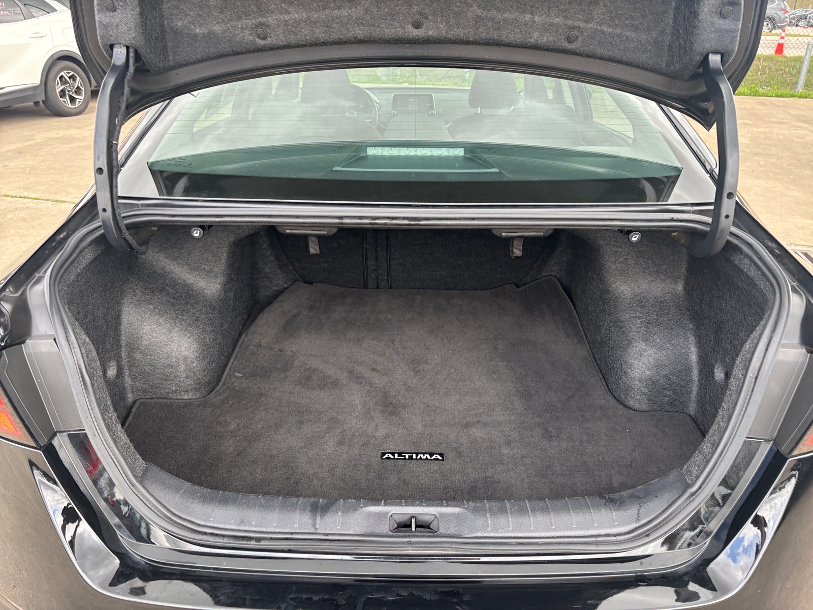 Thumbnail: 2025 Nissan Altima - 6