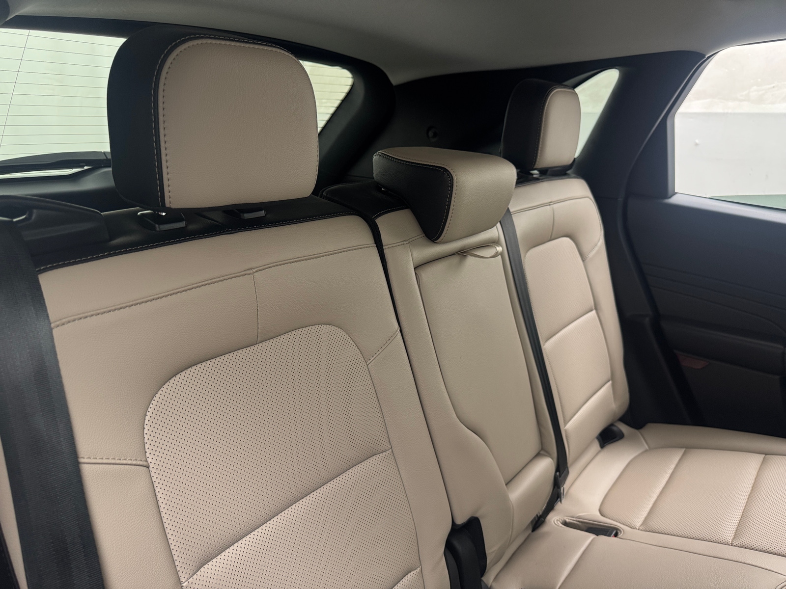 Thumbnail: 2022 Ford Escape - 5