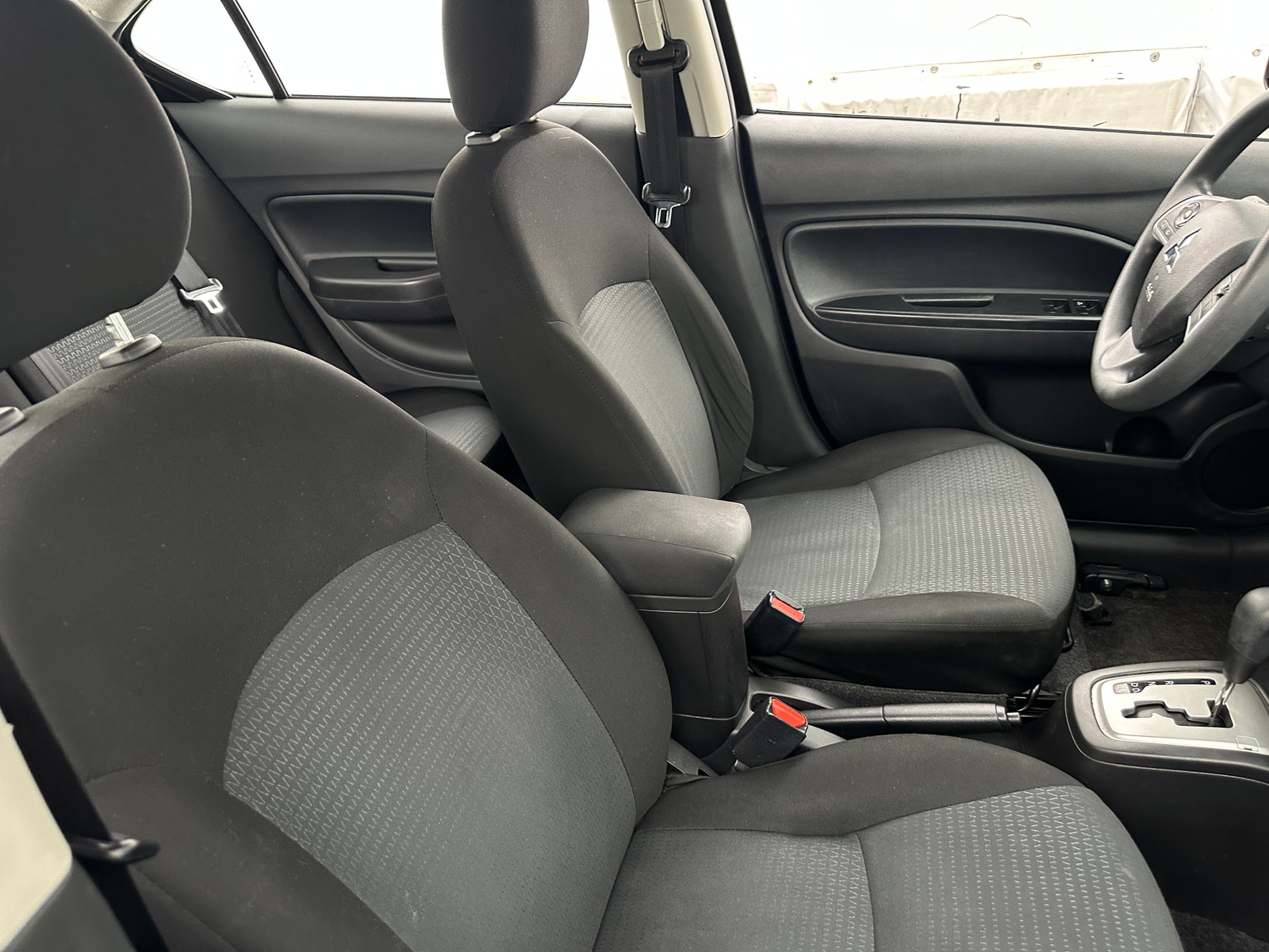 Thumbnail: 2023 Mitsubishi Mirage G4 - 2