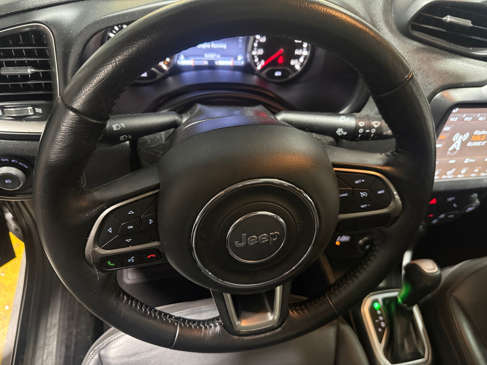 Thumbnail: 2019 Jeep Renegade - 4