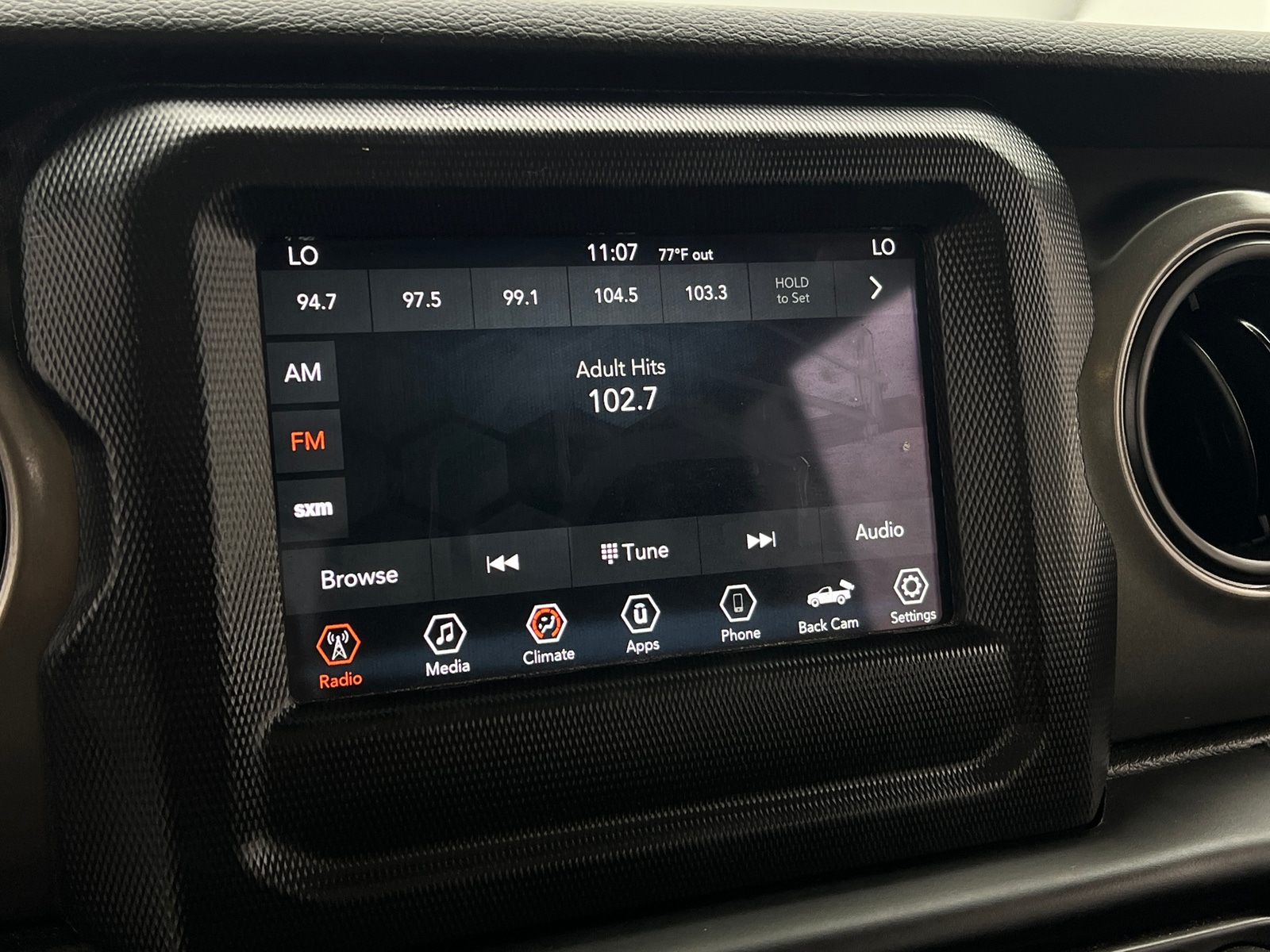 Thumbnail: 2023 Jeep Gladiator - 4