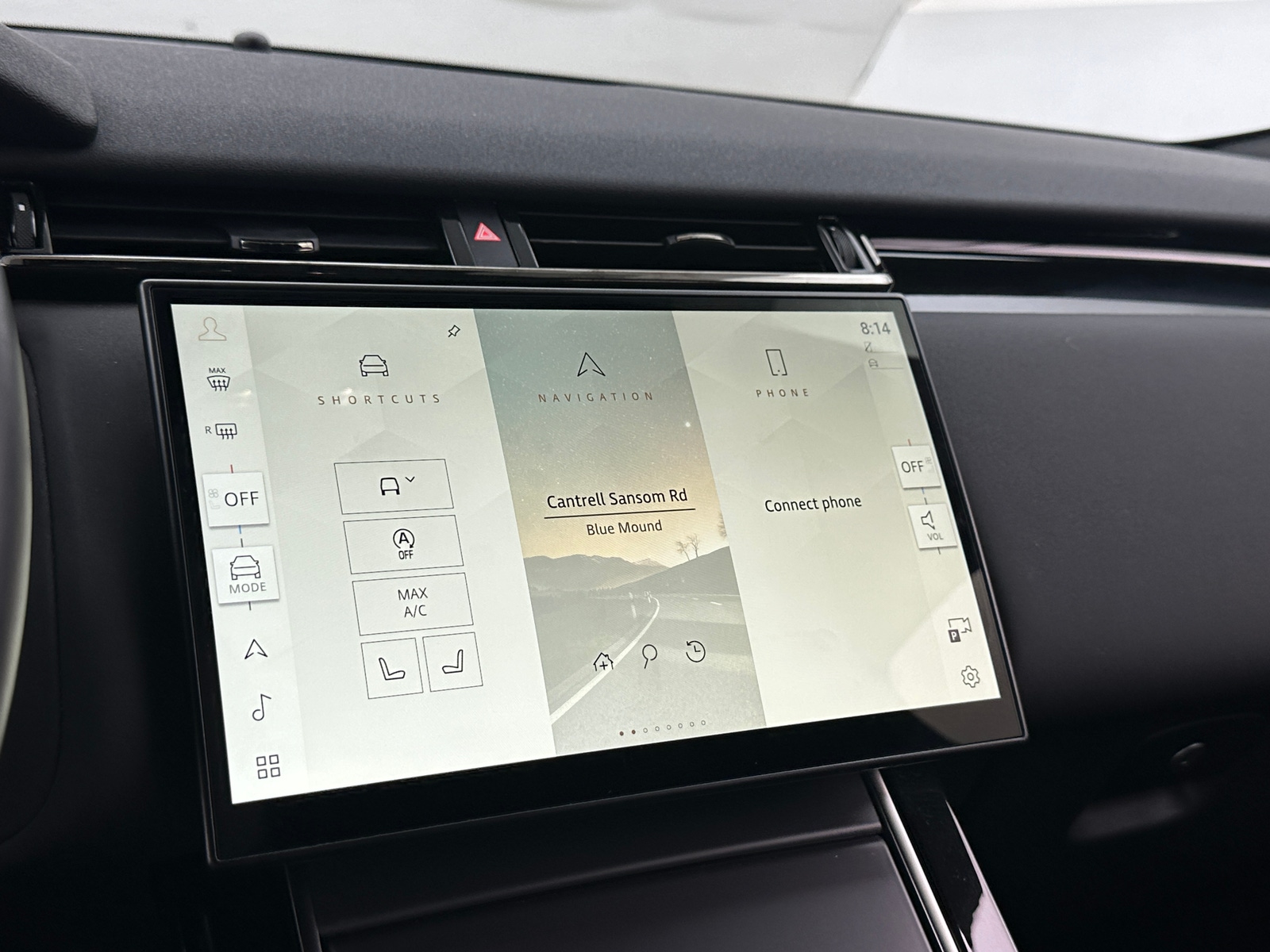 Thumbnail: 2024 Land Rover Range Rover Velar - 3