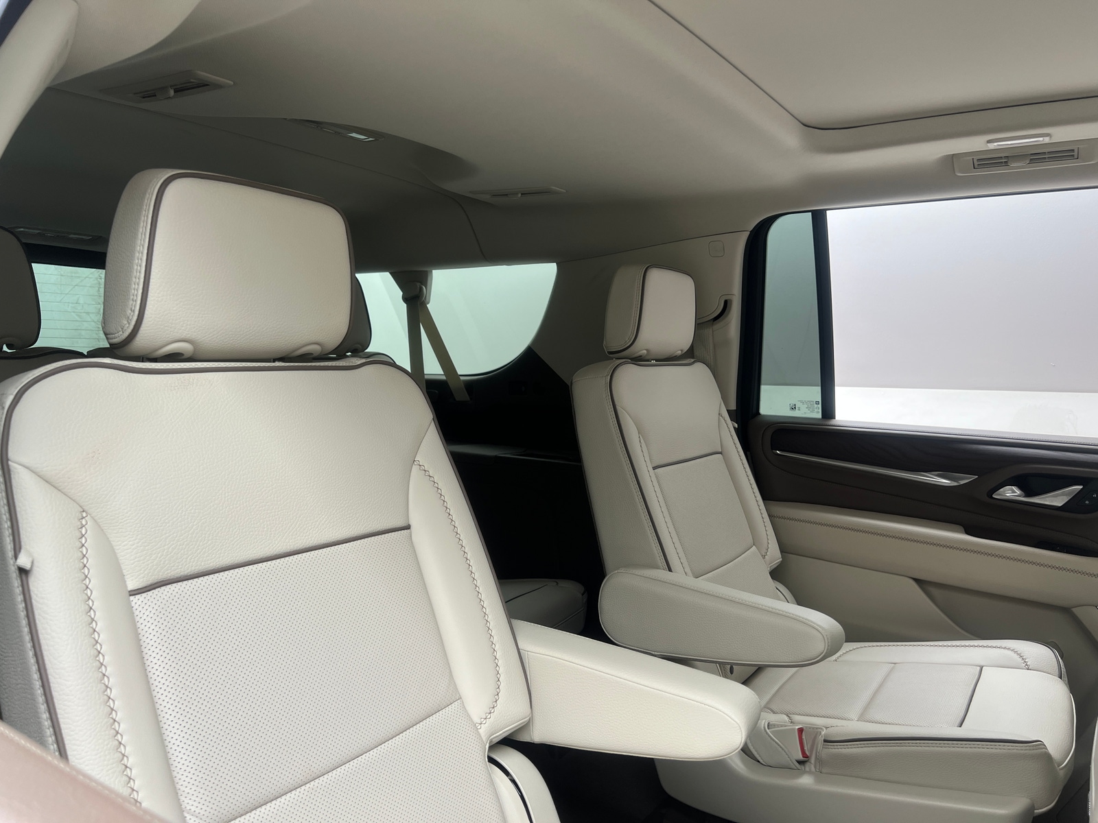 Thumbnail: 2023 GMC Yukon XL - 5