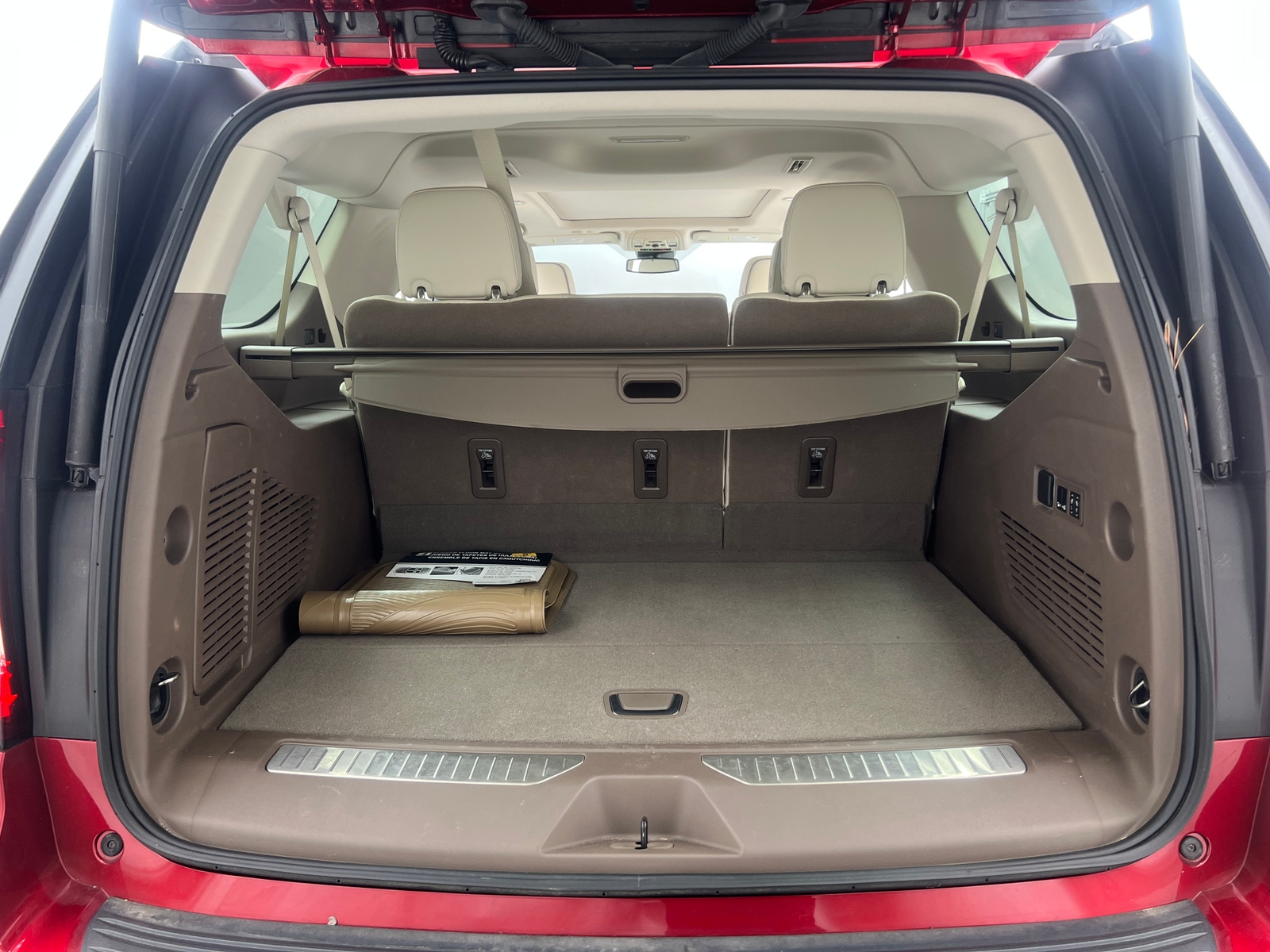 Thumbnail: 2023 GMC Yukon XL - 6