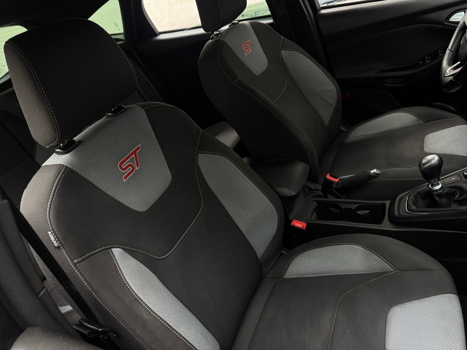 Thumbnail: 2016 Ford Focus - 2