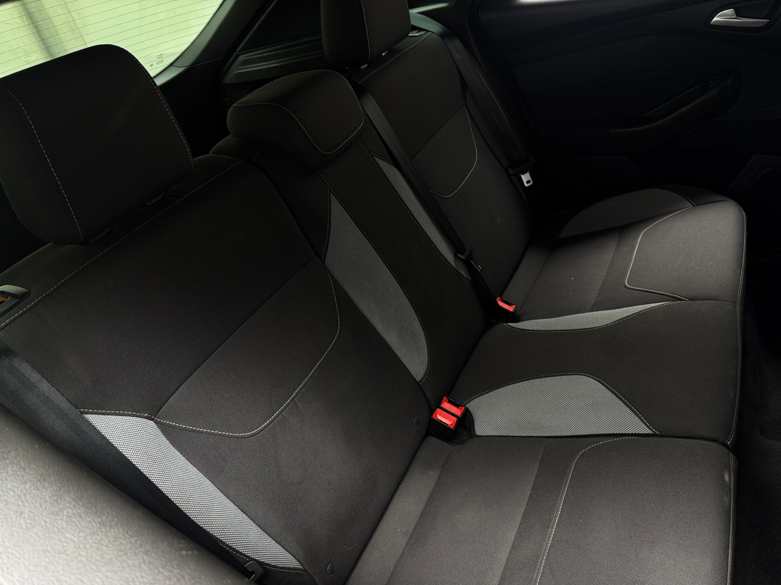 Thumbnail: 2016 Ford Focus - 6