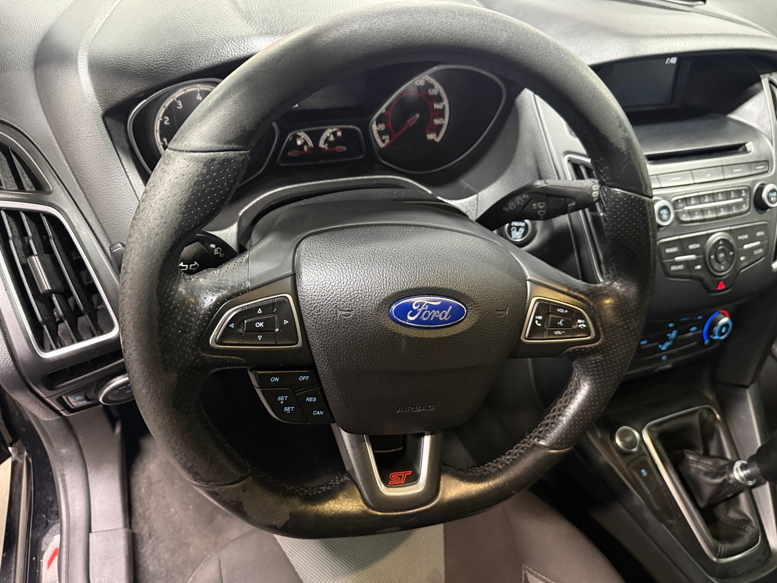 Thumbnail: 2016 Ford Focus - 5