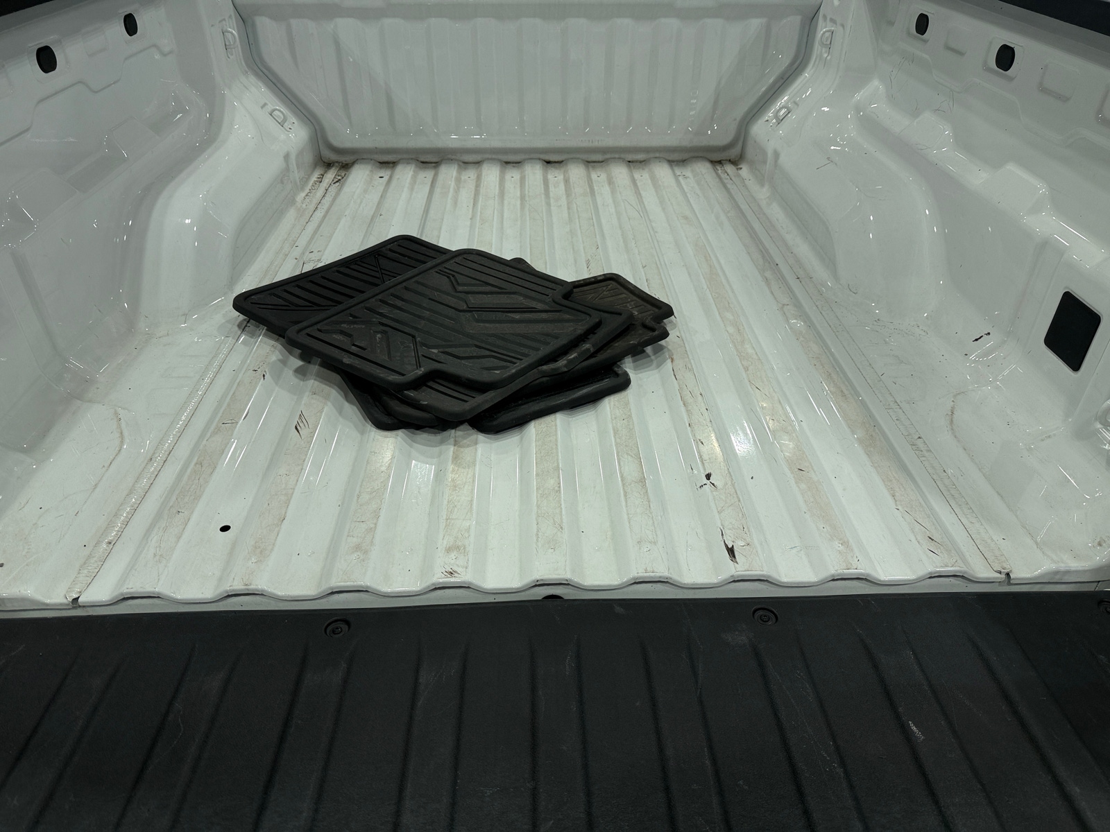 Thumbnail: 2024 Chevrolet Colorado - 7