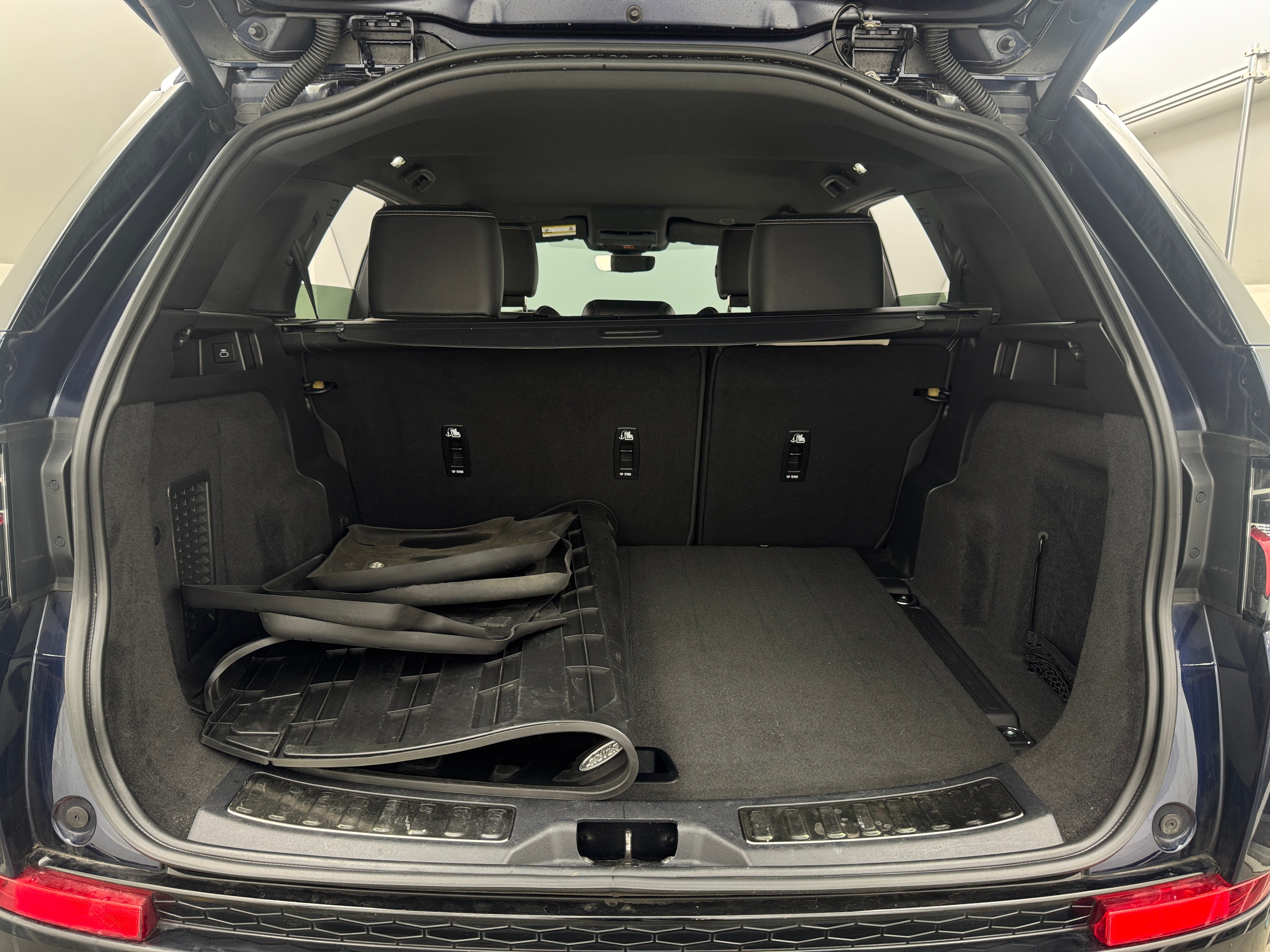 2023 Land Rover Discovery Sport