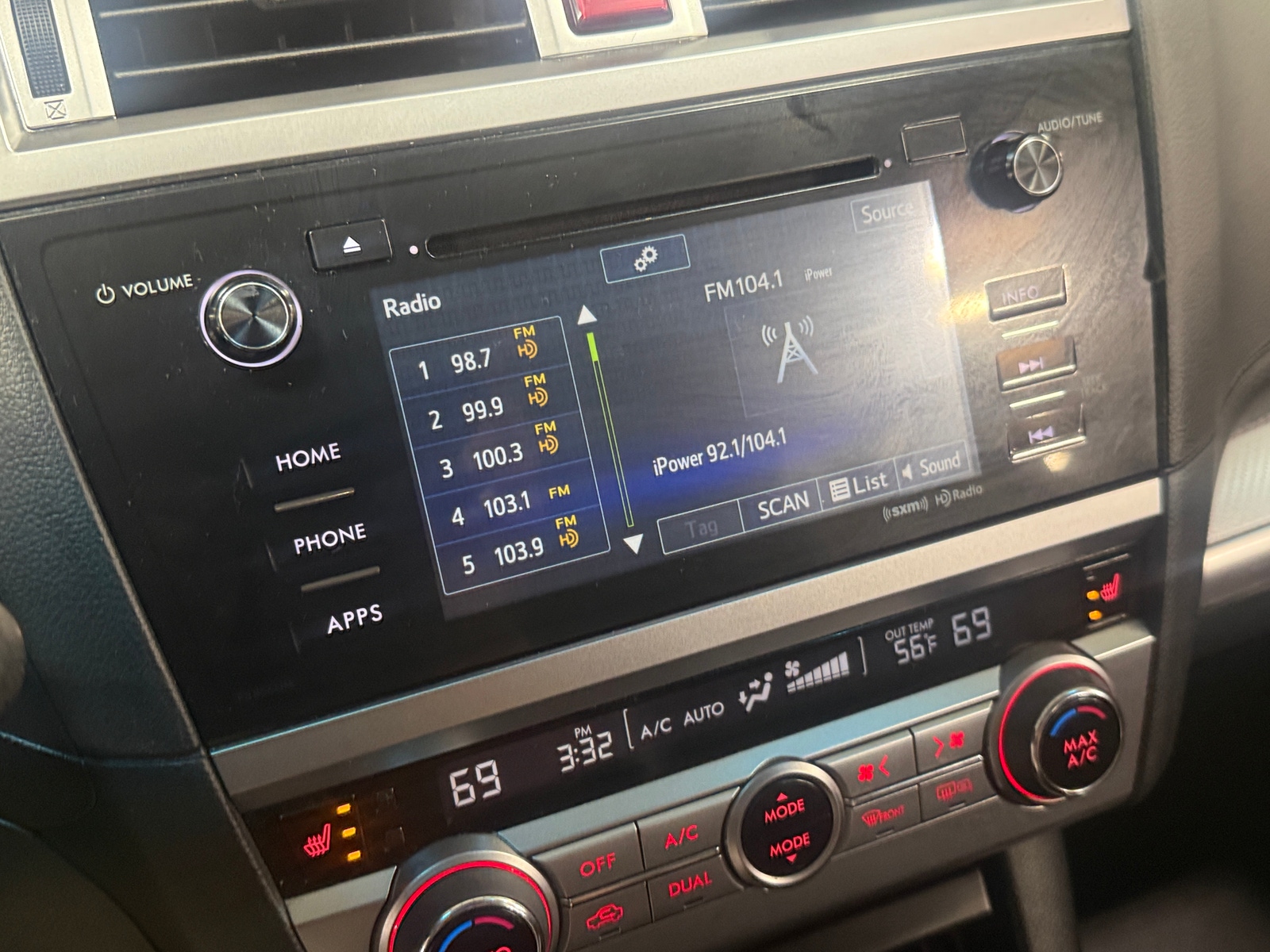 Thumbnail: 2017 Subaru Legacy - 4