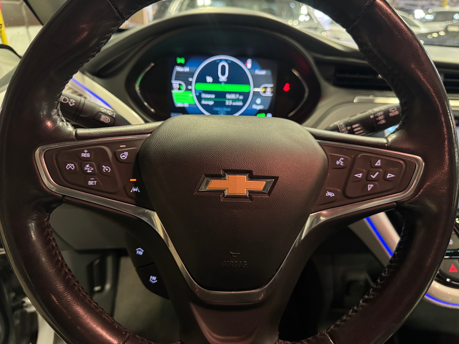 Thumbnail: 2019 Chevrolet Bolt EV - 4
