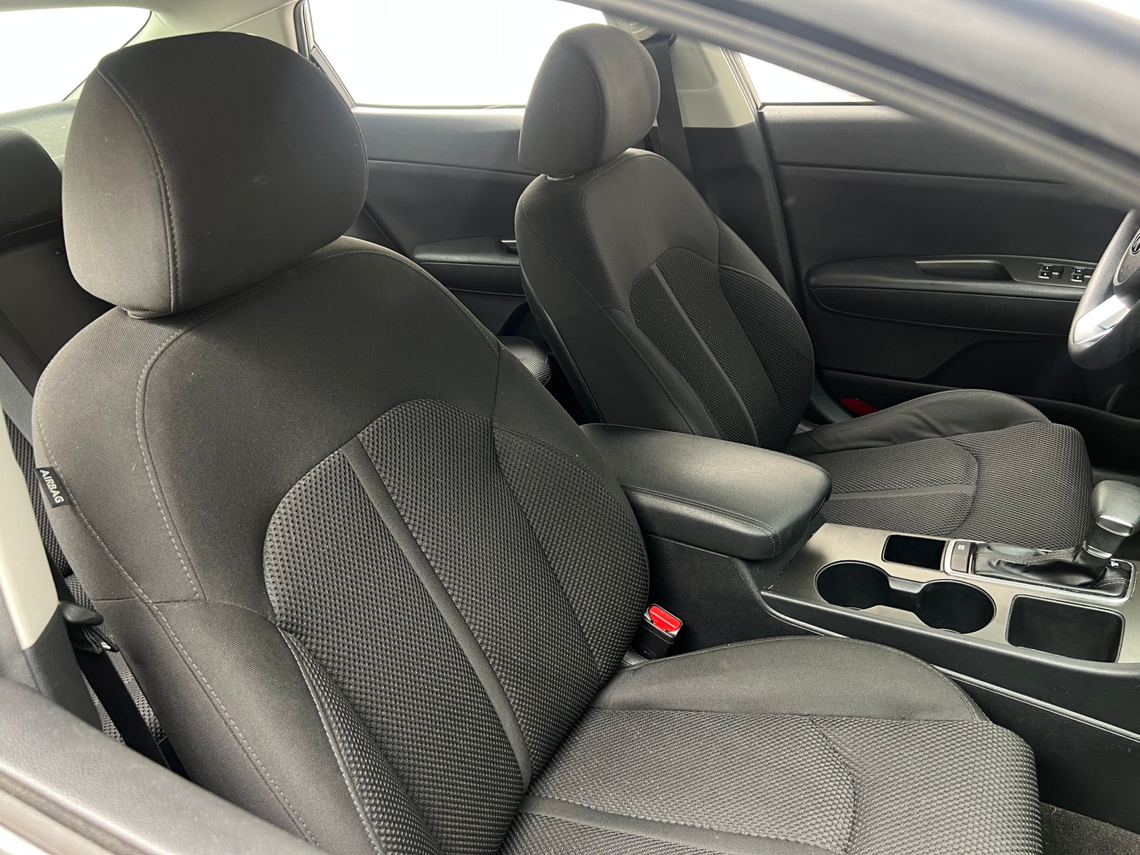 Thumbnail: 2020 Kia Optima - 2