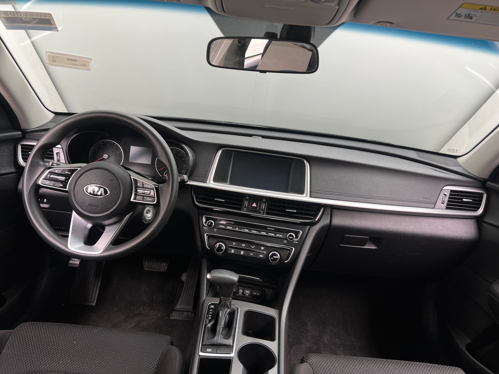 Thumbnail: 2020 Kia Optima - 3