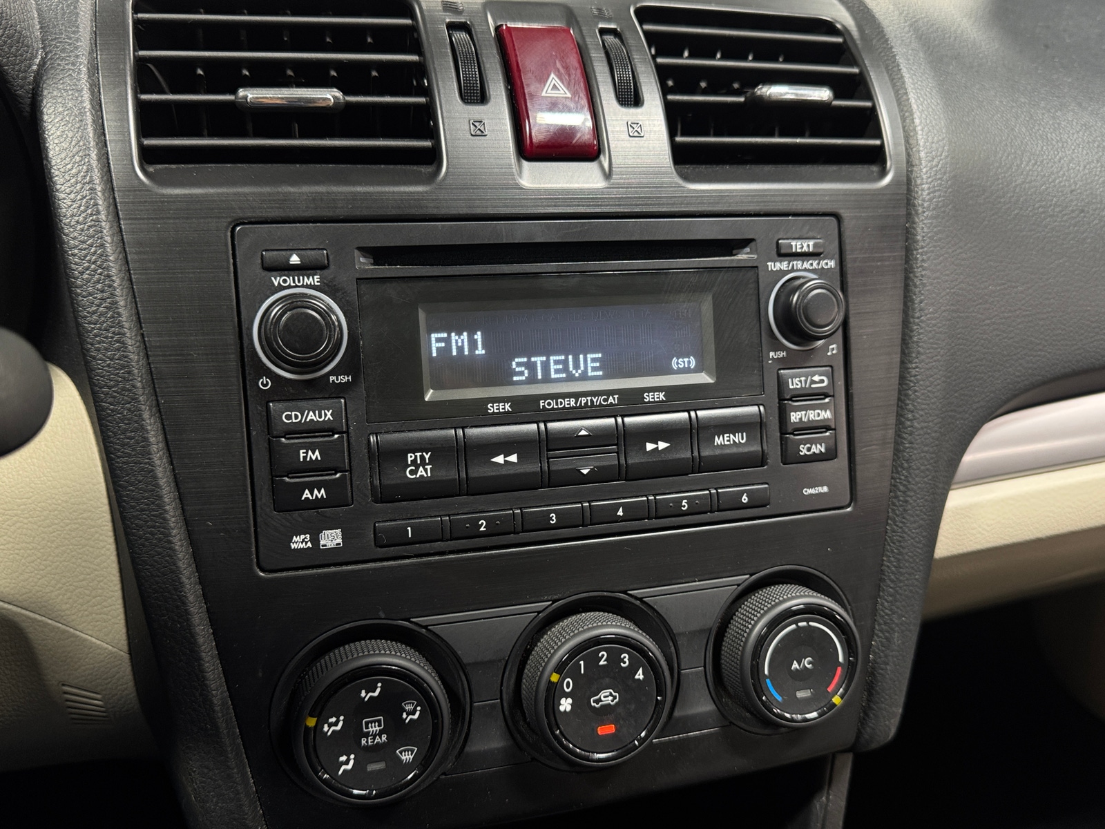 Thumbnail: 2014 Subaru XV Crosstrek - 4