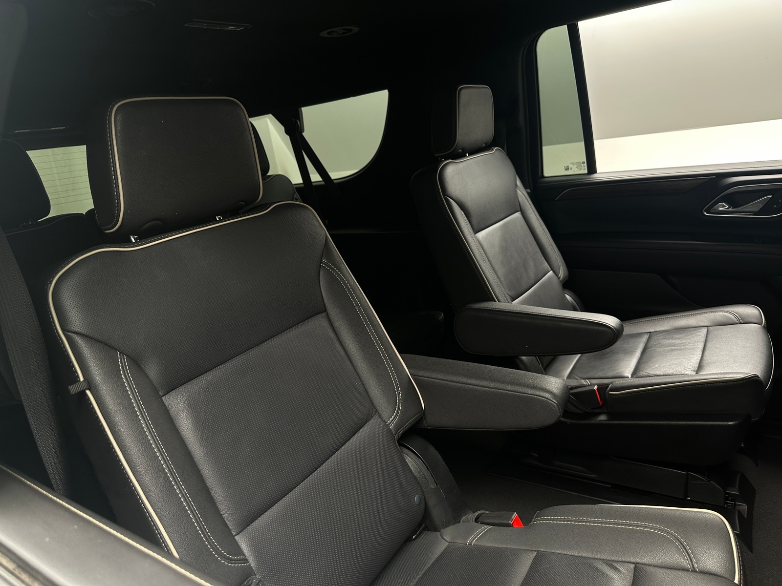 Thumbnail: 2024 Chevrolet Suburban - 5