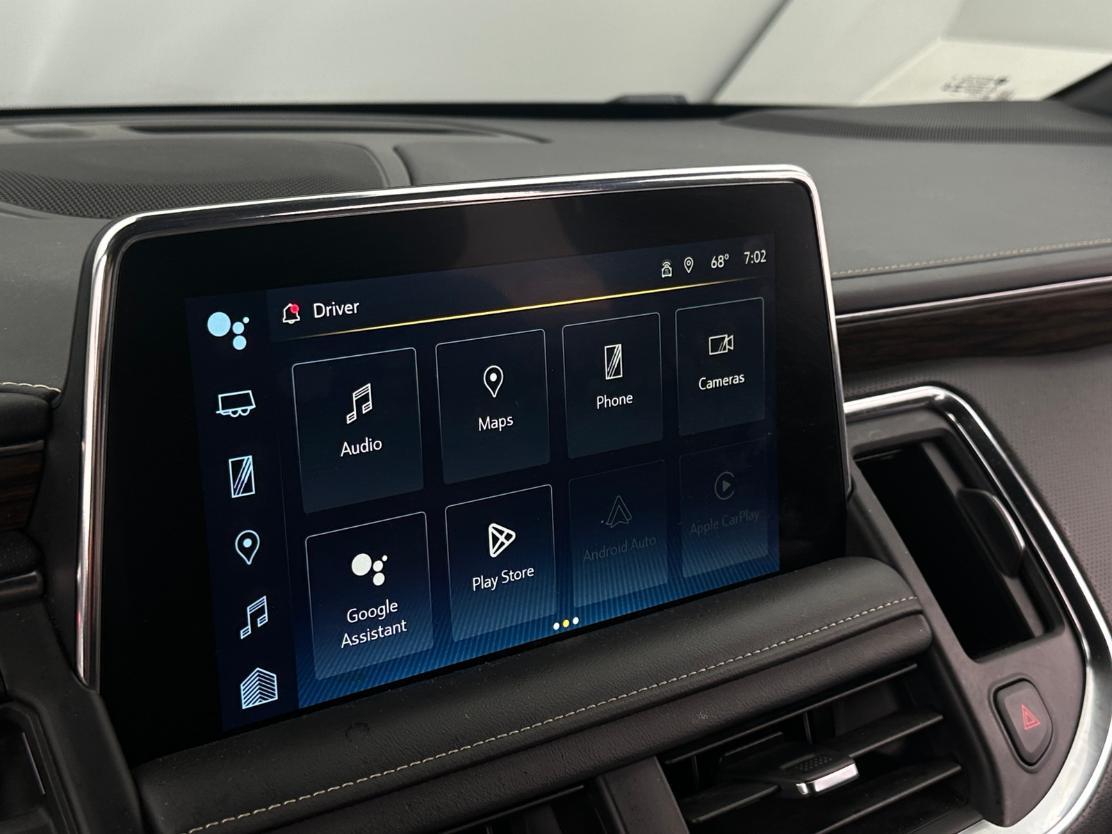 Thumbnail: 2024 Chevrolet Suburban - 3