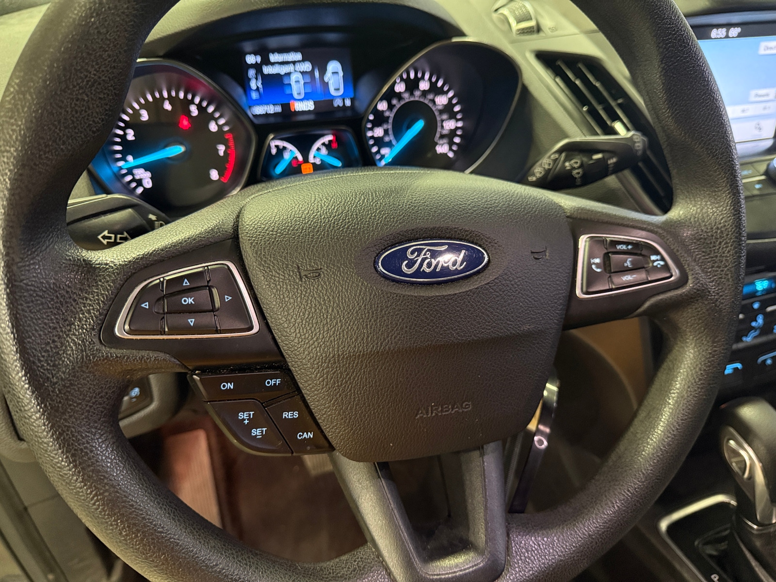 Thumbnail: 2018 Ford Escape - 5