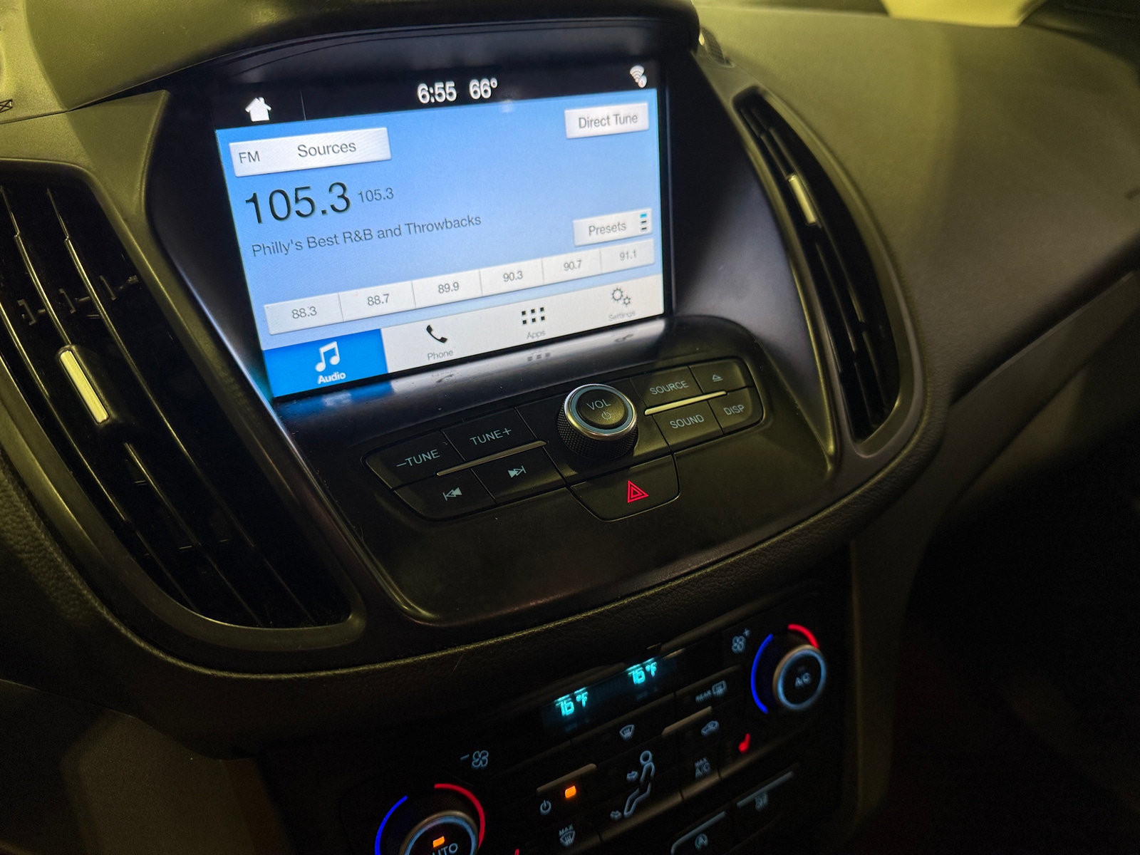 Thumbnail: 2018 Ford Escape - 4