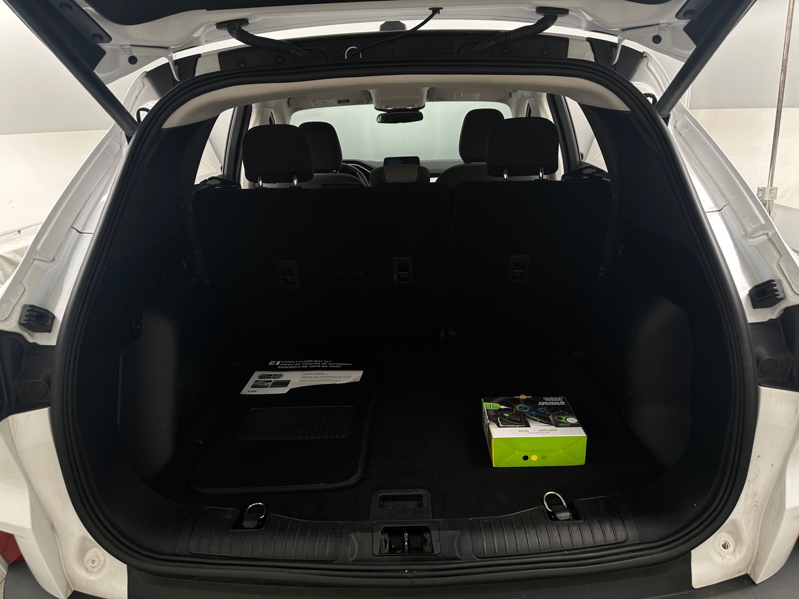 Thumbnail: 2022 Ford Escape - 7