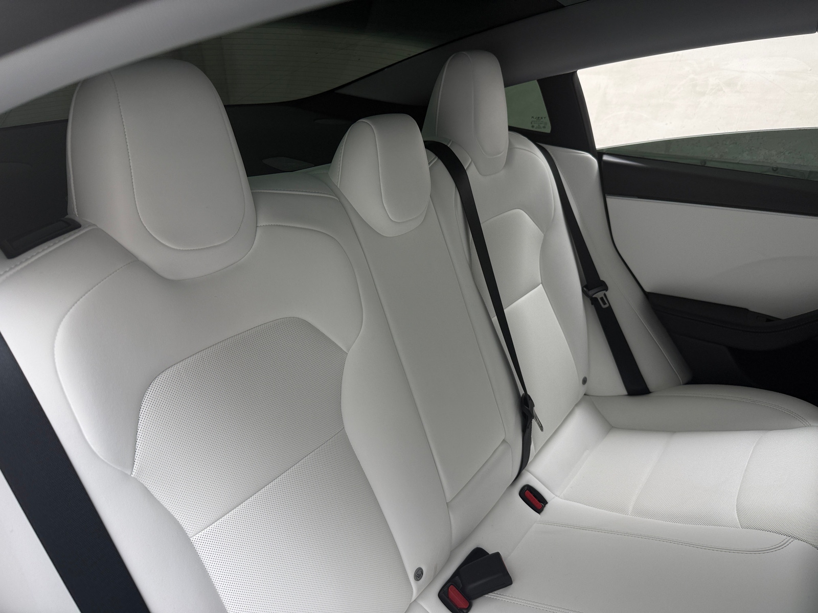 Thumbnail: 2025 Tesla Model 3 - 5