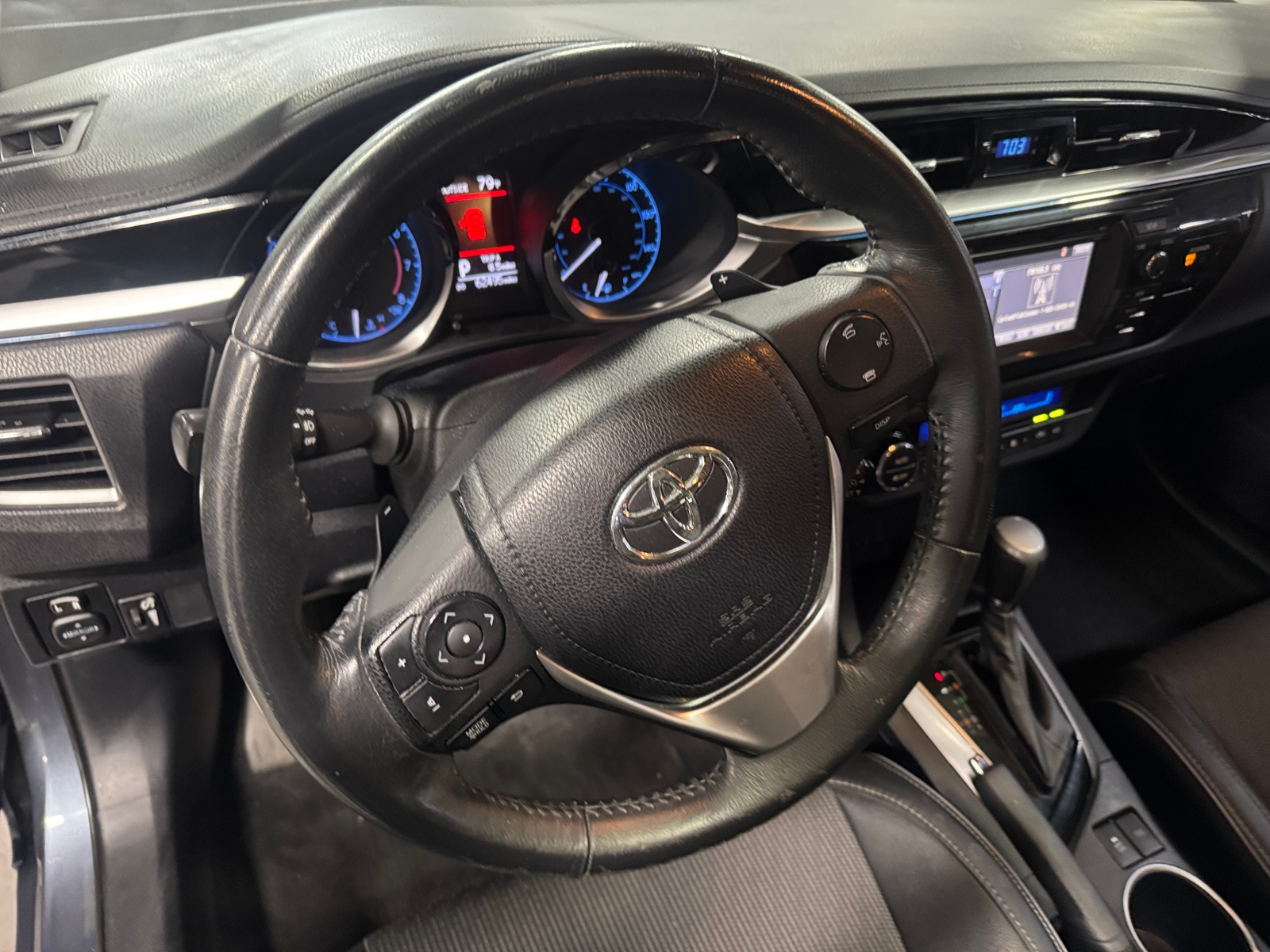 Thumbnail: 2014 Toyota Corolla - 5