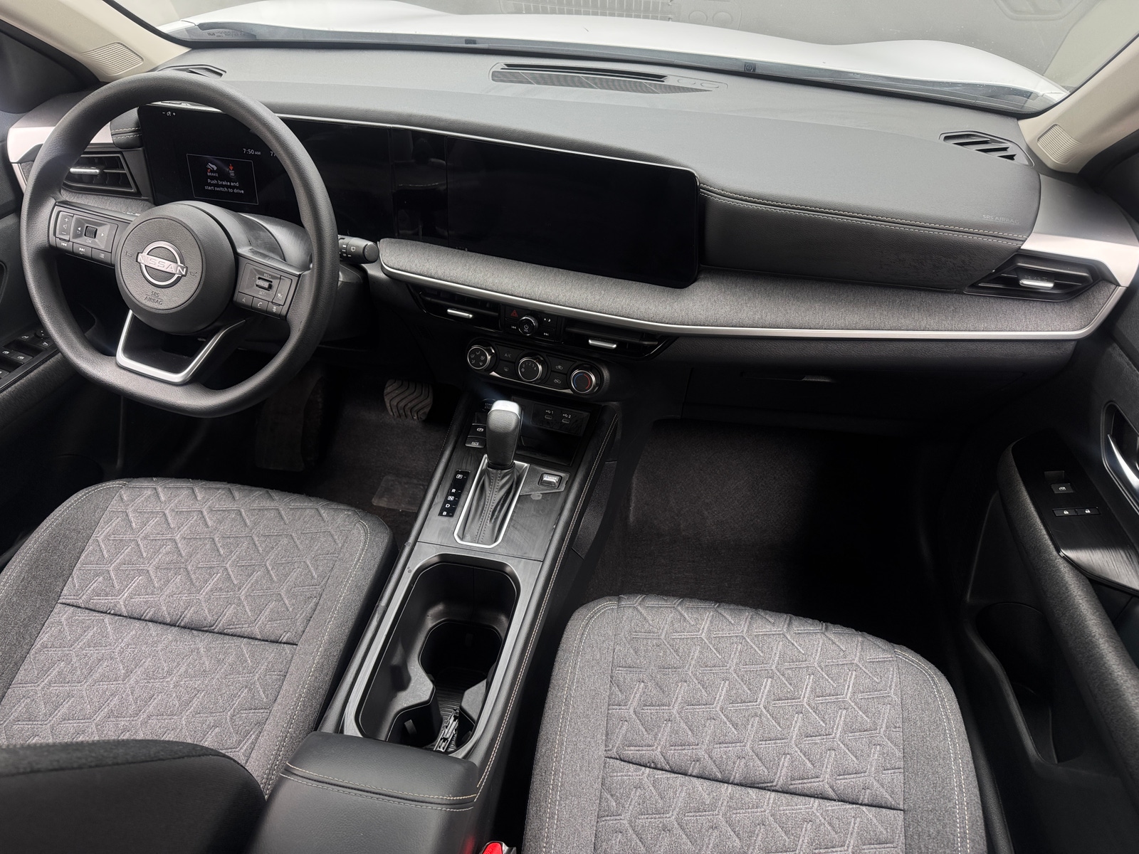 Thumbnail: 2025 Nissan Kicks - 3