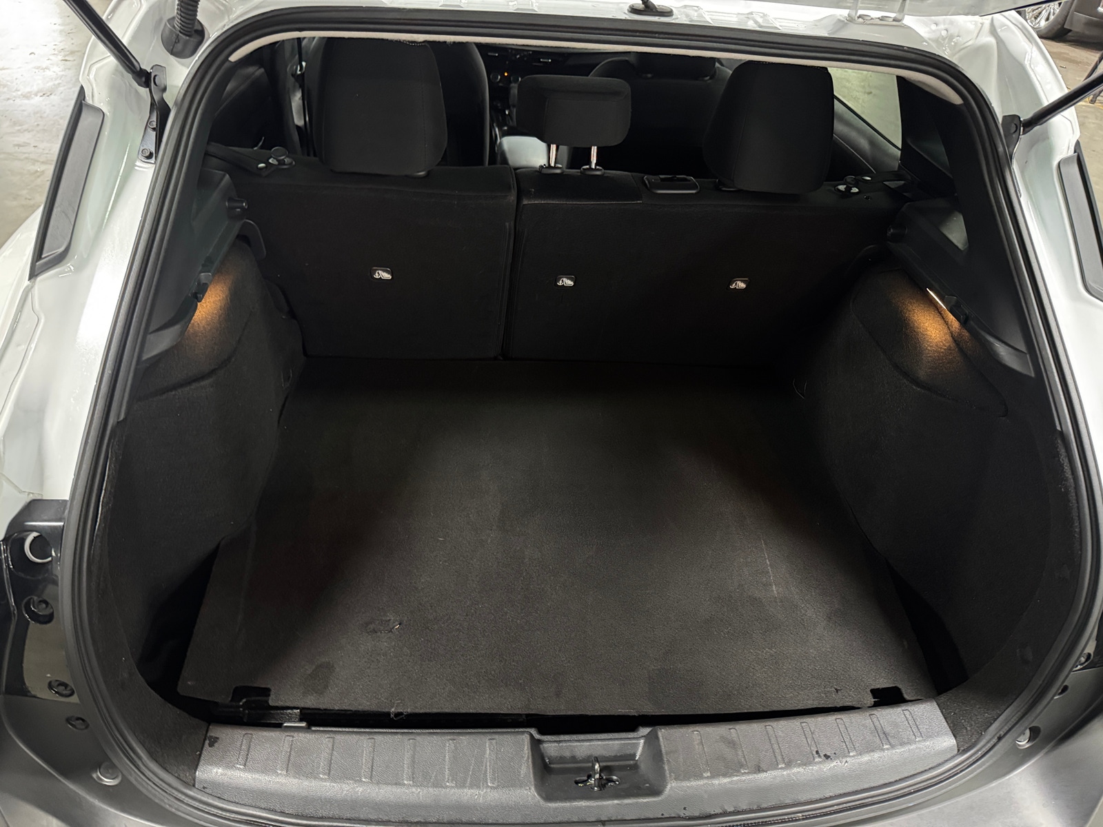 Thumbnail: 2025 Nissan Kicks - 7